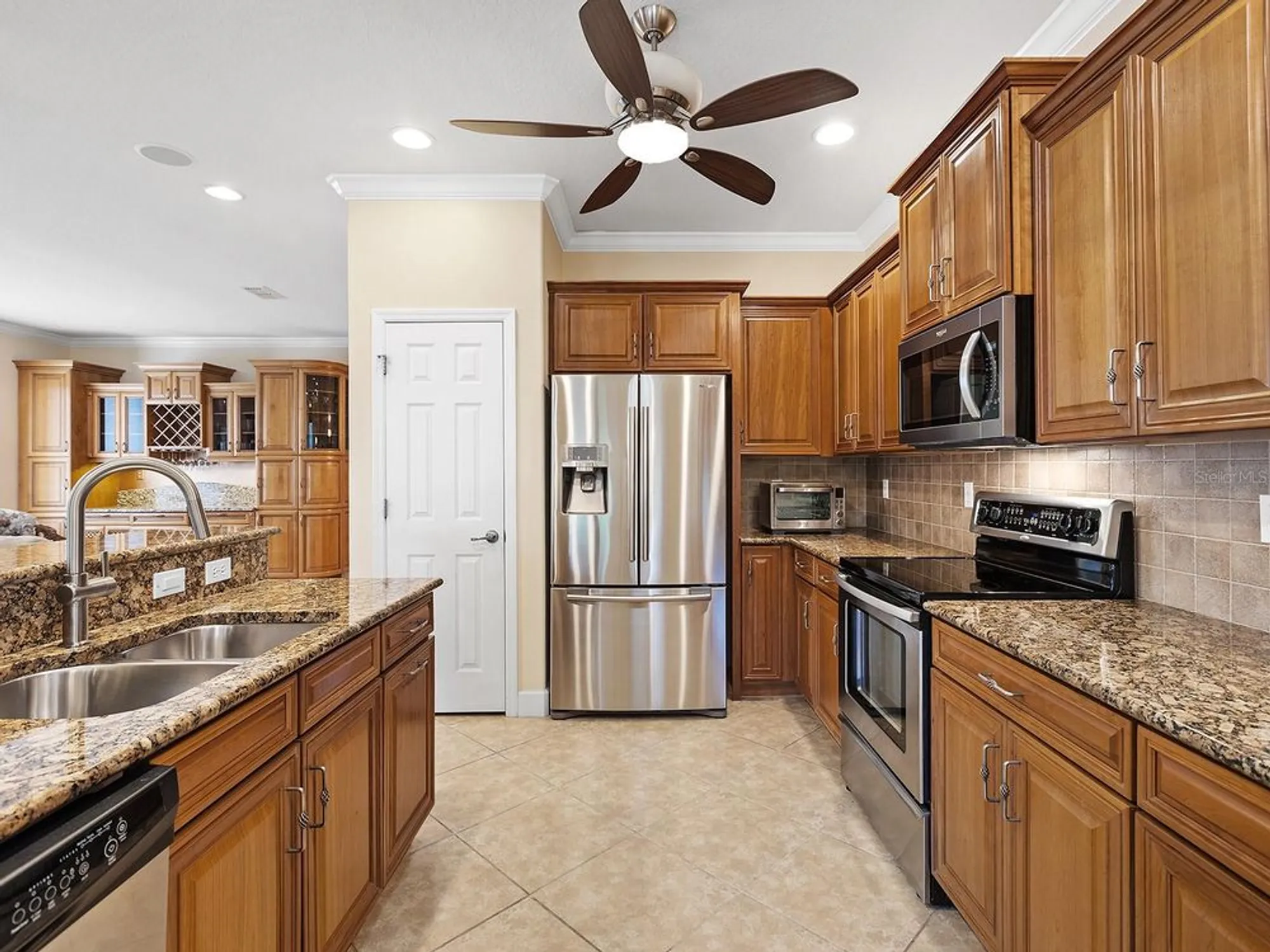 Property Slideshow image 10 of 38 | 20611 pezzana dr, Venice, FL, 34292
