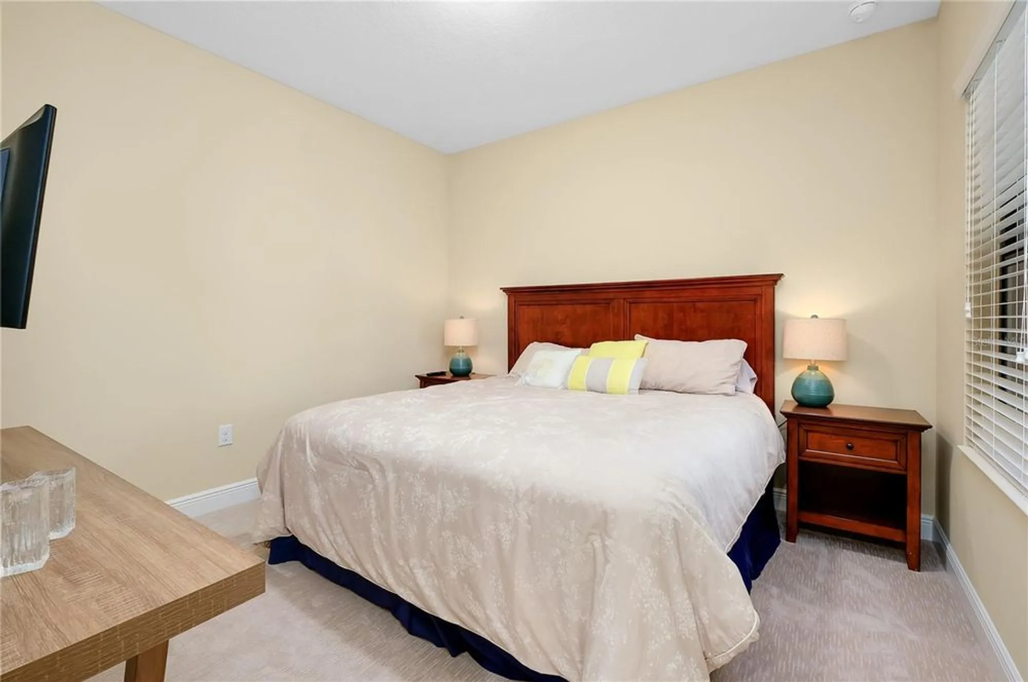 Property Slideshow image 34 of 59 | 21629 avon park ct, Venice, FL, 34293