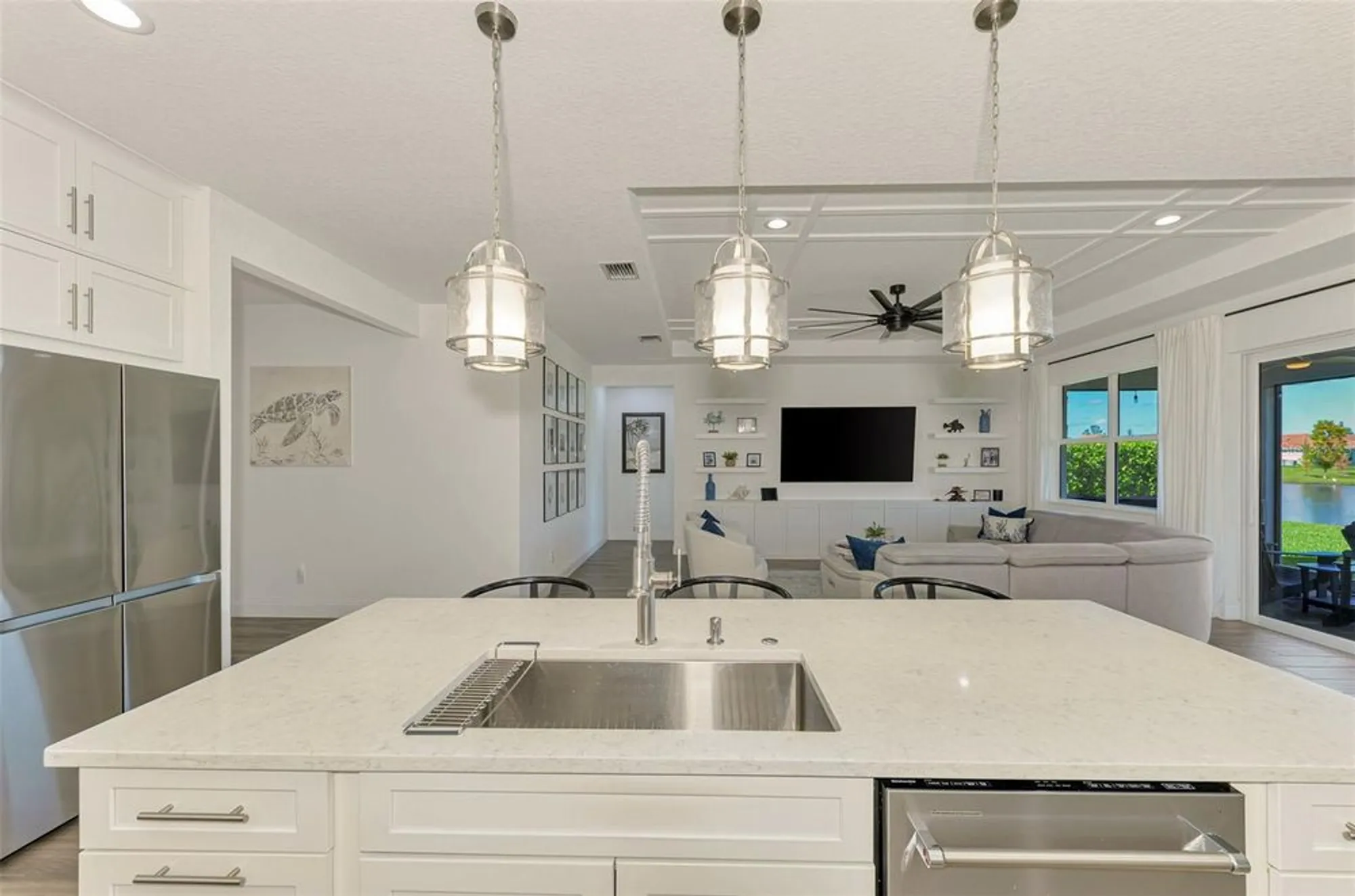 Property Slideshow image 24 of 71 | 560 mistiflower cir, Nokomis, FL, 34275