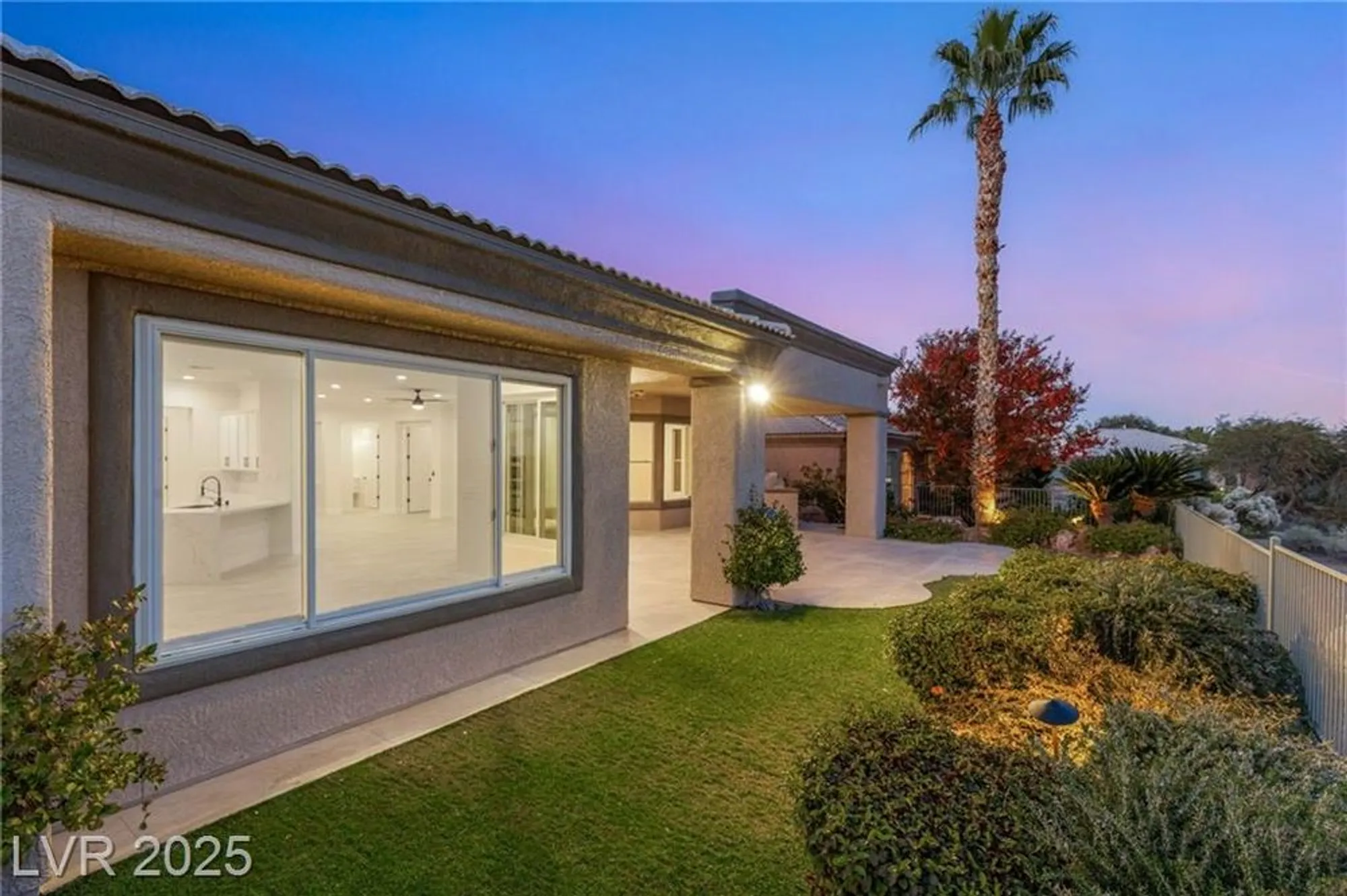 Property Slideshow image 65 of 66 | 4754 riva de romanza st, Las Vegas, NV, 89135