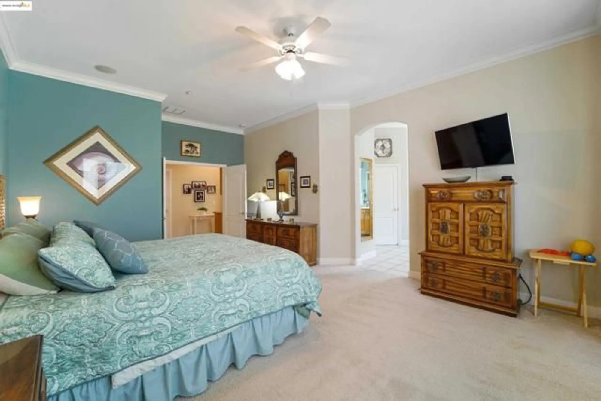Property Slideshow image 32 of 60 | 910 suntan ln, Brentwood, CA, 94513