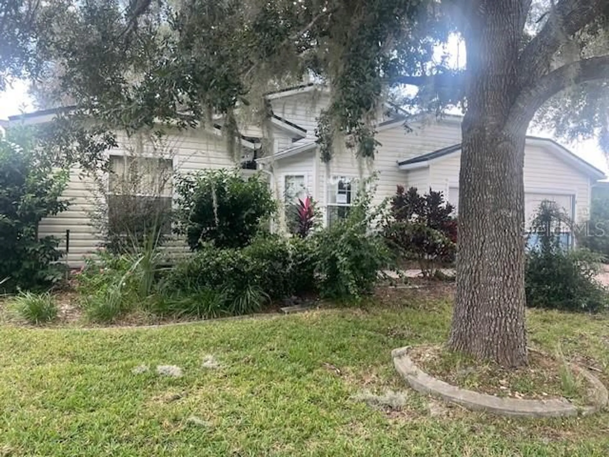 Property Slideshow image 2 of 2 | 5042 desoto way, Leesburg, FL, 34748