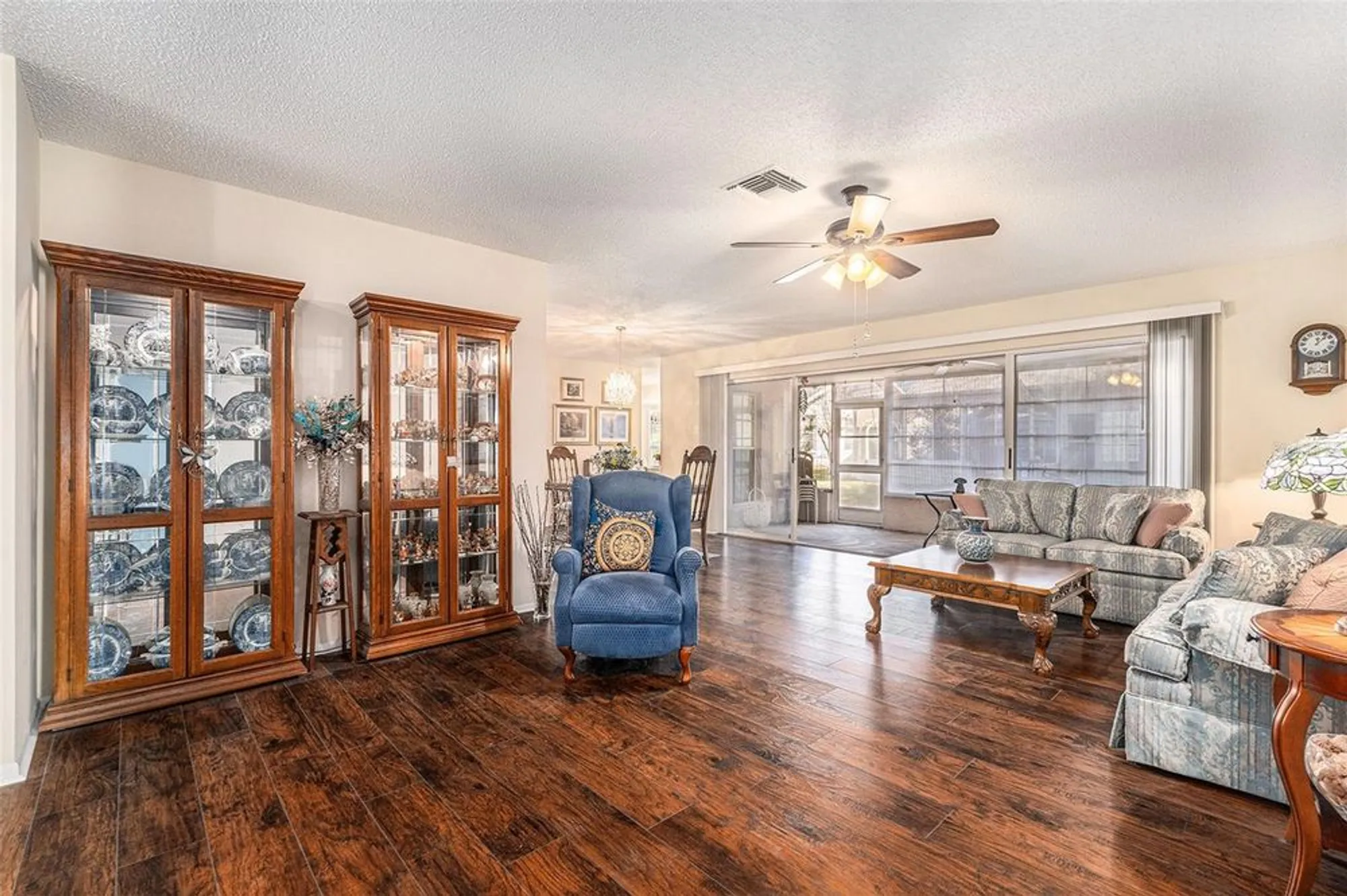 Property Slideshow image 6 of 37 | 4636 portland manor dr, New Port Richey, FL, 34655