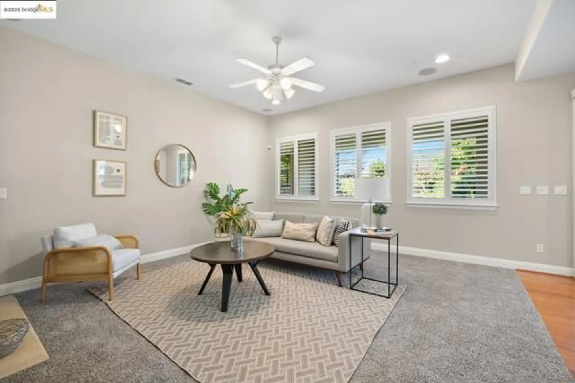 Property Slideshow image 5 of 32 | 131 montilla cir, Sacramento, CA, 95835