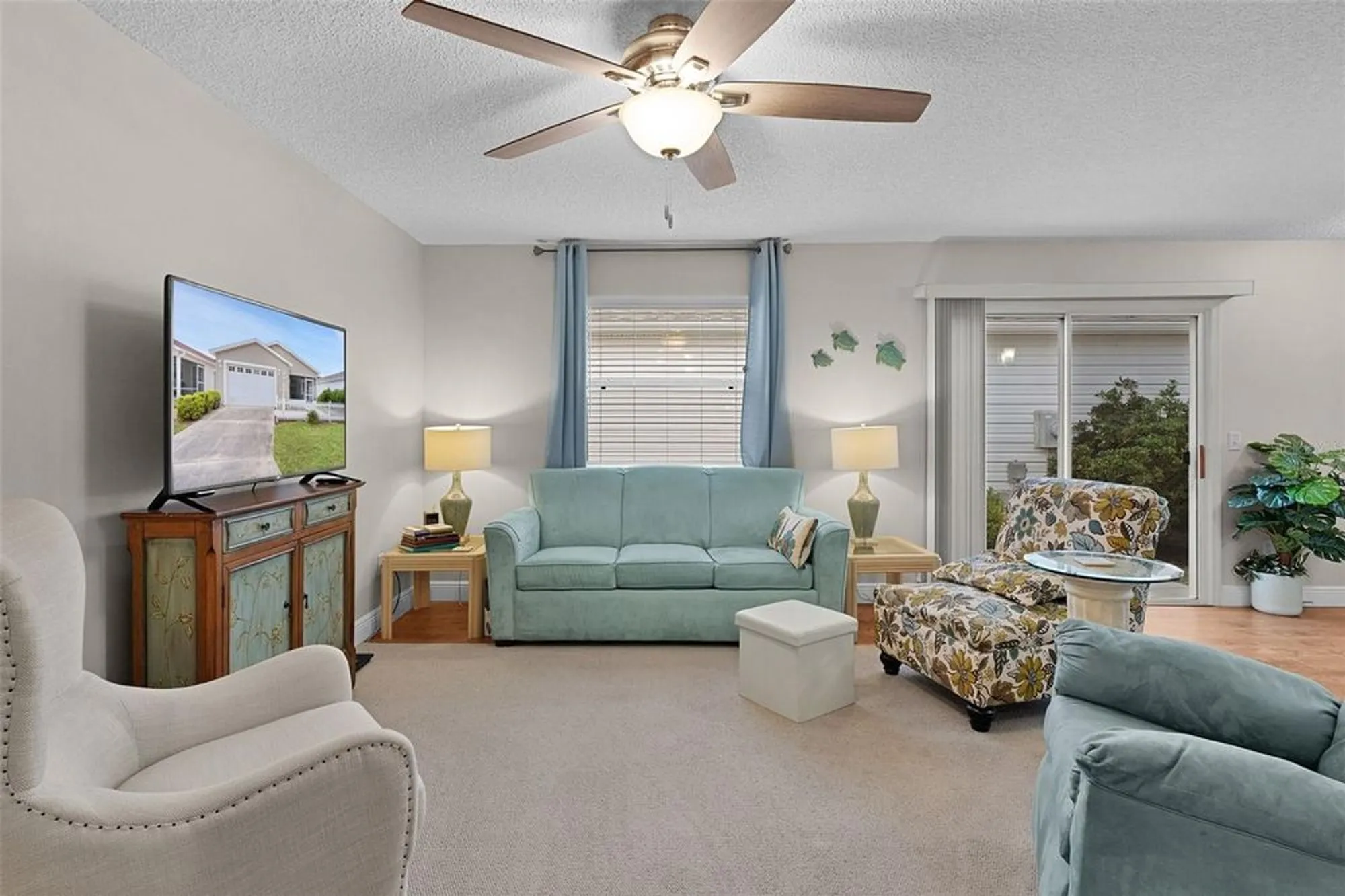 Property Slideshow image 8 of 55 | 2595 ascot loop, The Villages, FL, 32162