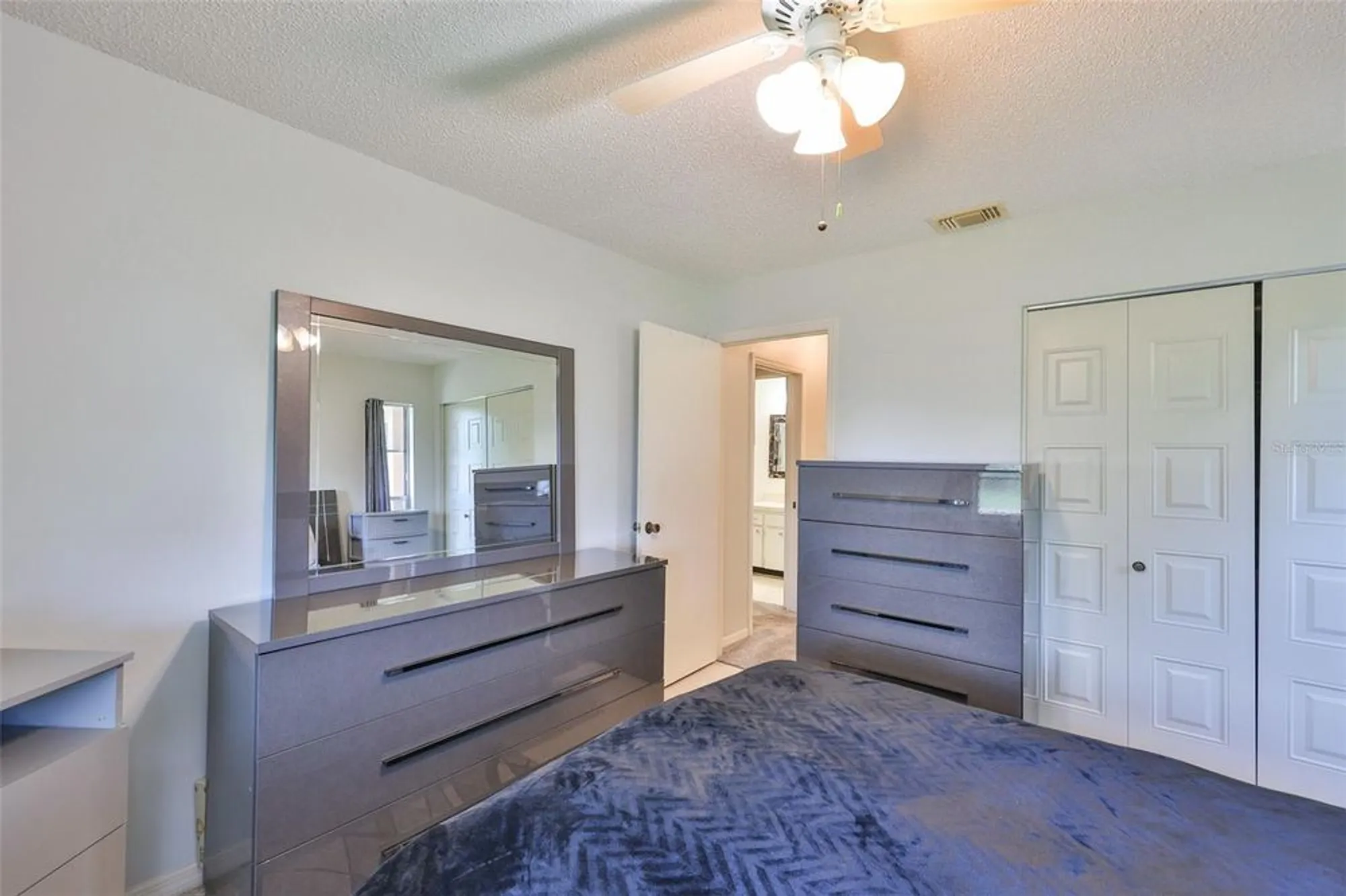 Property Slideshow image 21 of 55 | 401 feltham trl a, Sun City Center, FL, 33573