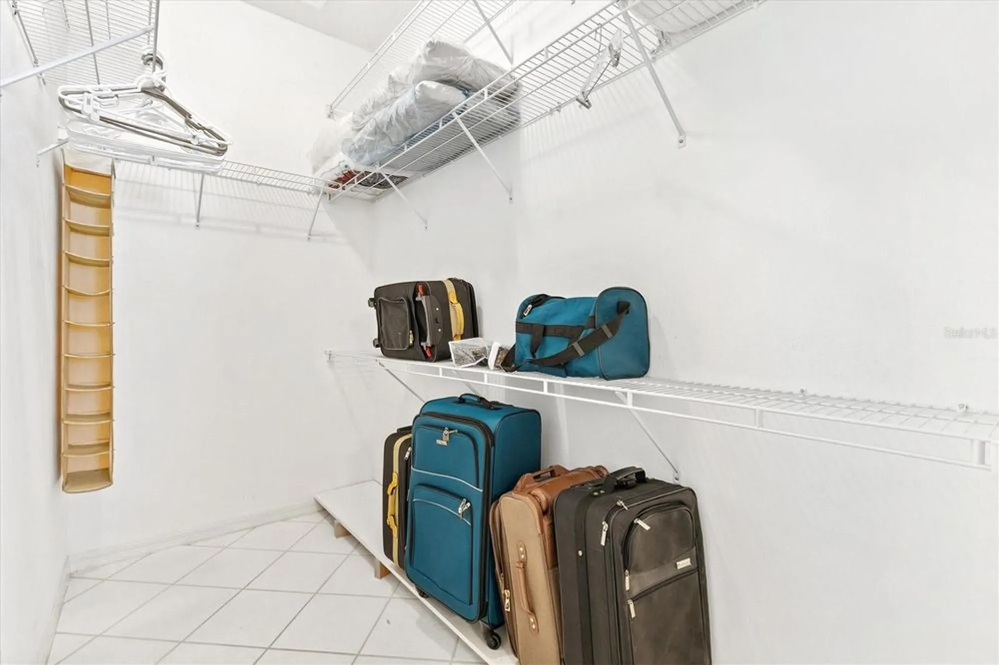 Property Slideshow image 21 of 43 | 9199 se 171st cooper loop, The Villages, FL, 32162