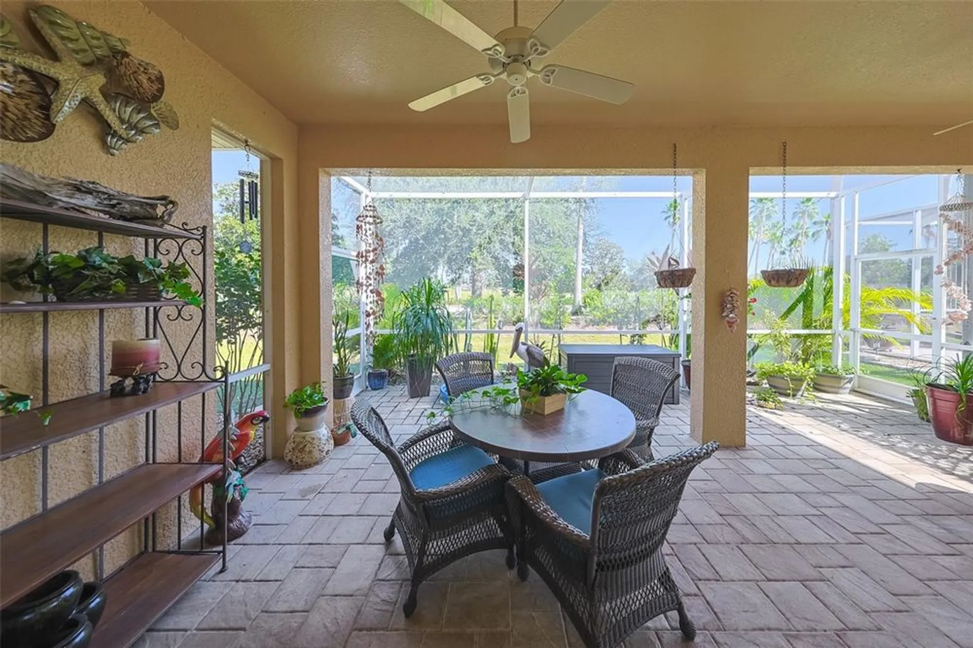 Property Slideshow image 34 of 42 | 321 siena vista pl, Sun City Center, FL, 33573