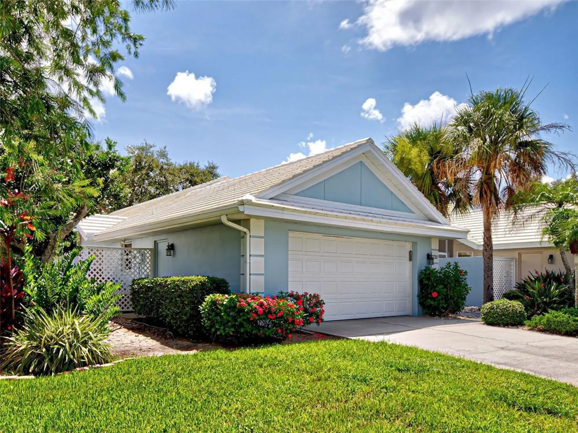 Property Slideshow image 2 of 62 | 720 brightside crescent dr 11, Venice, FL, 34293
