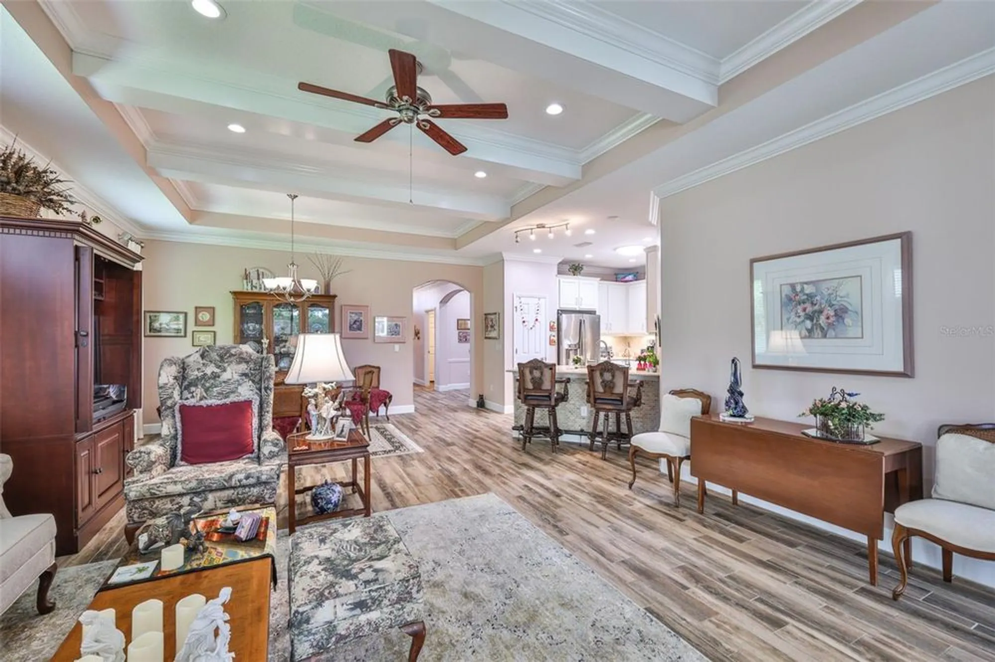 Property Slideshow image 4 of 45 | 658 chipper dr, Sun City Center, FL, 33573