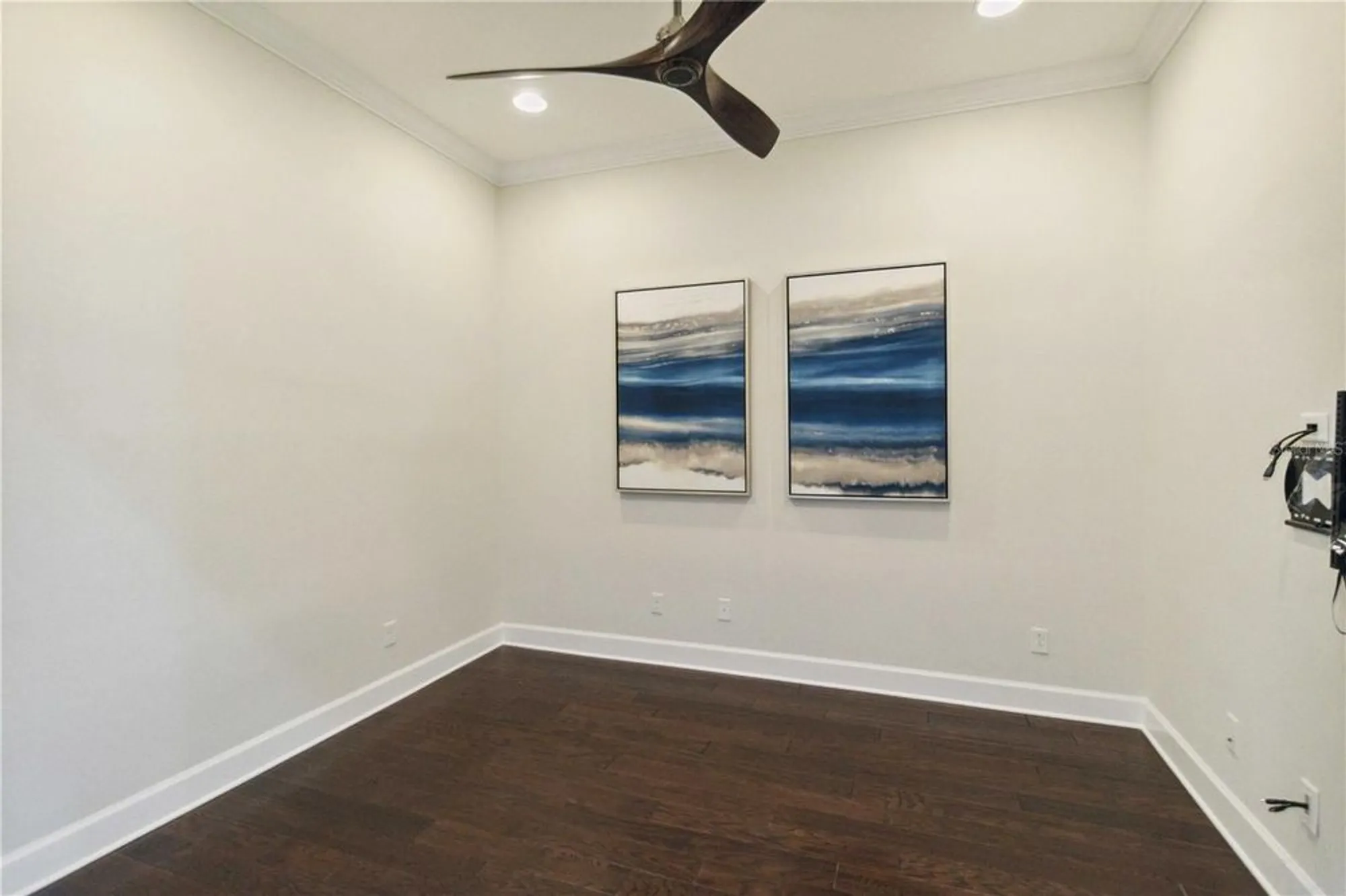 Property Slideshow image 22 of 88 | 230 sapphire lake dr unit 201, Bradenton, FL, 34209