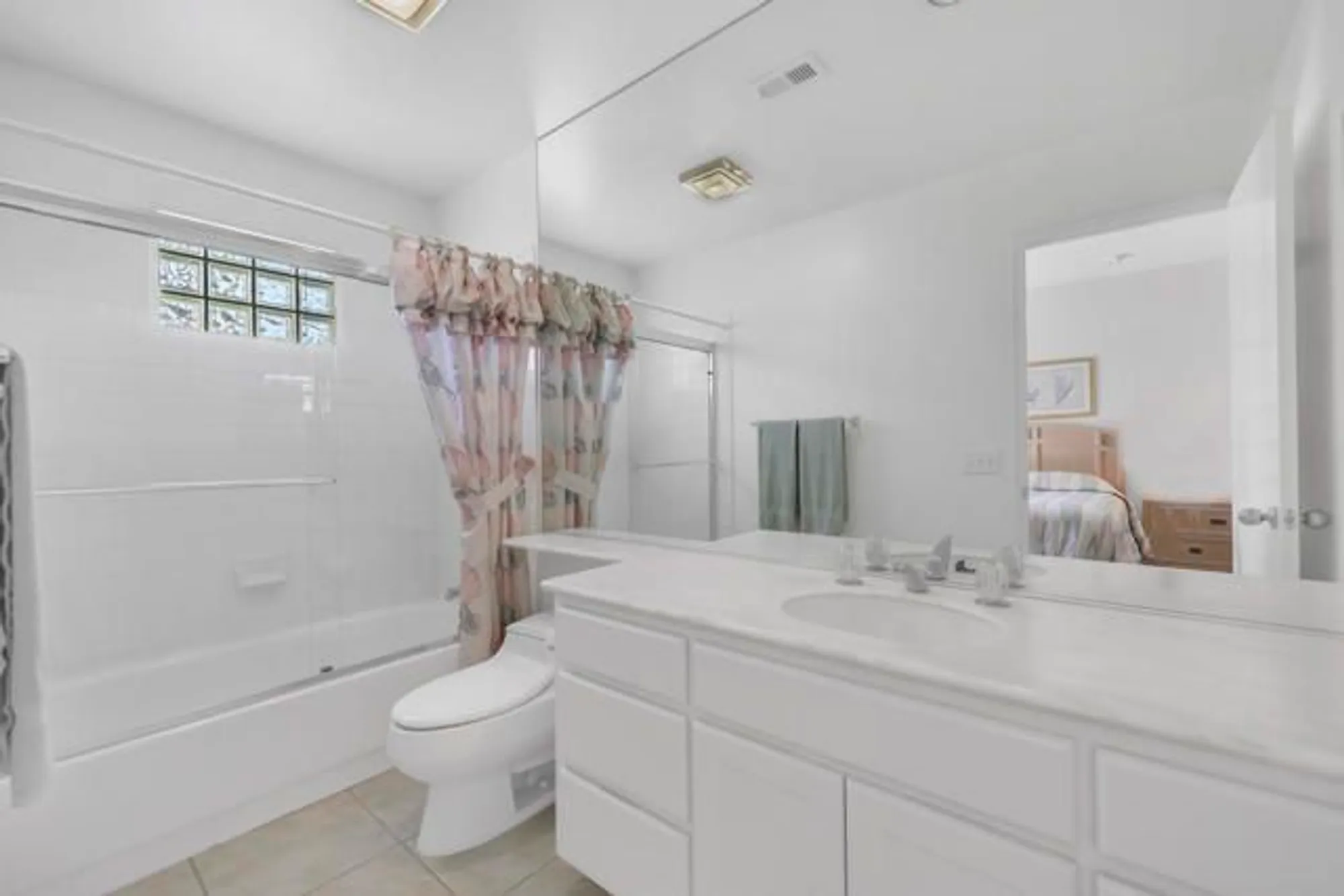 Property Slideshow image 27 of 50 | 56805 merion, La Quinta, CA, 92253