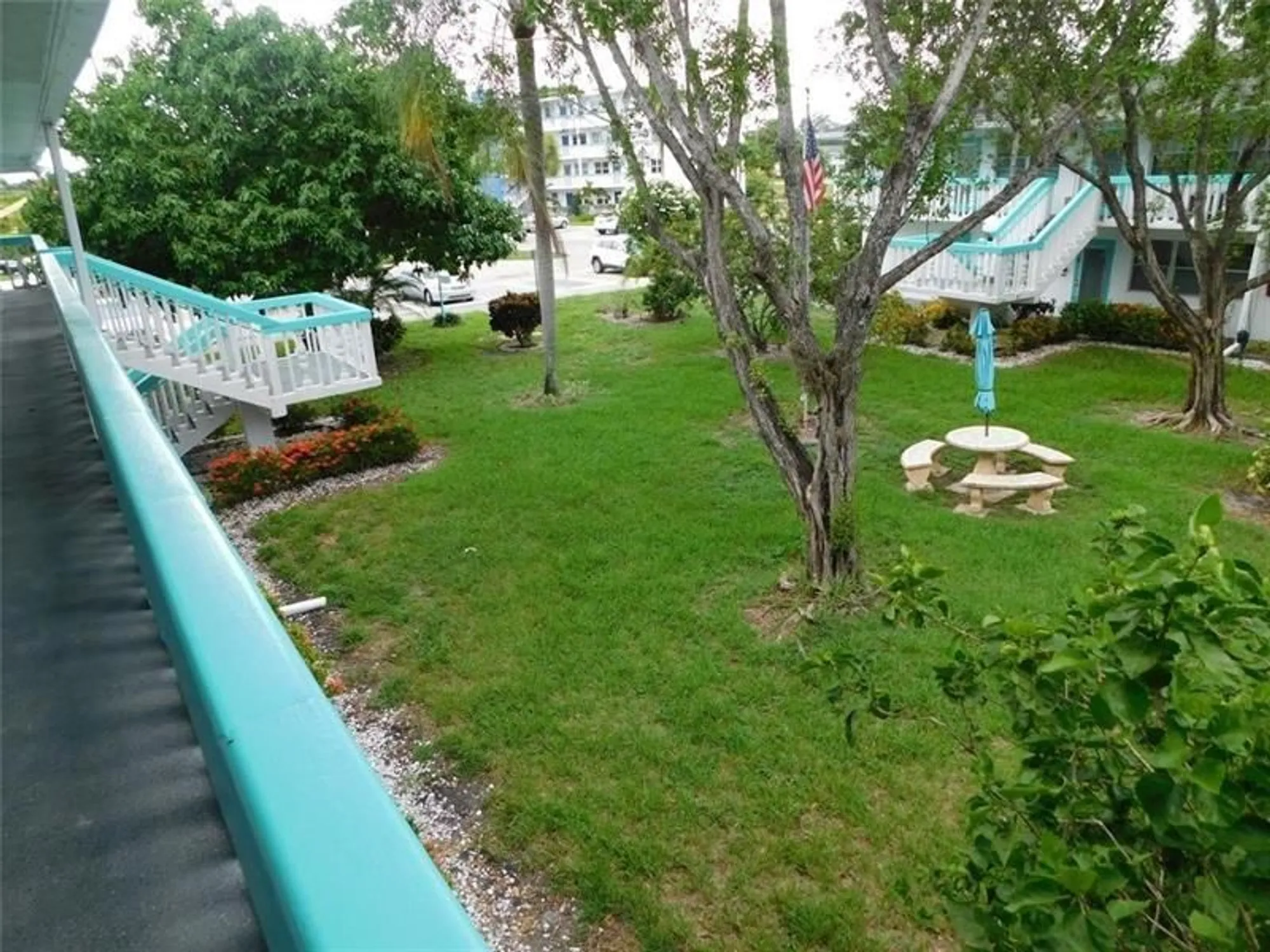Property Slideshow image 3 of 42 | 333 newport v # 333, Deerfield Beach, FL, 33442
