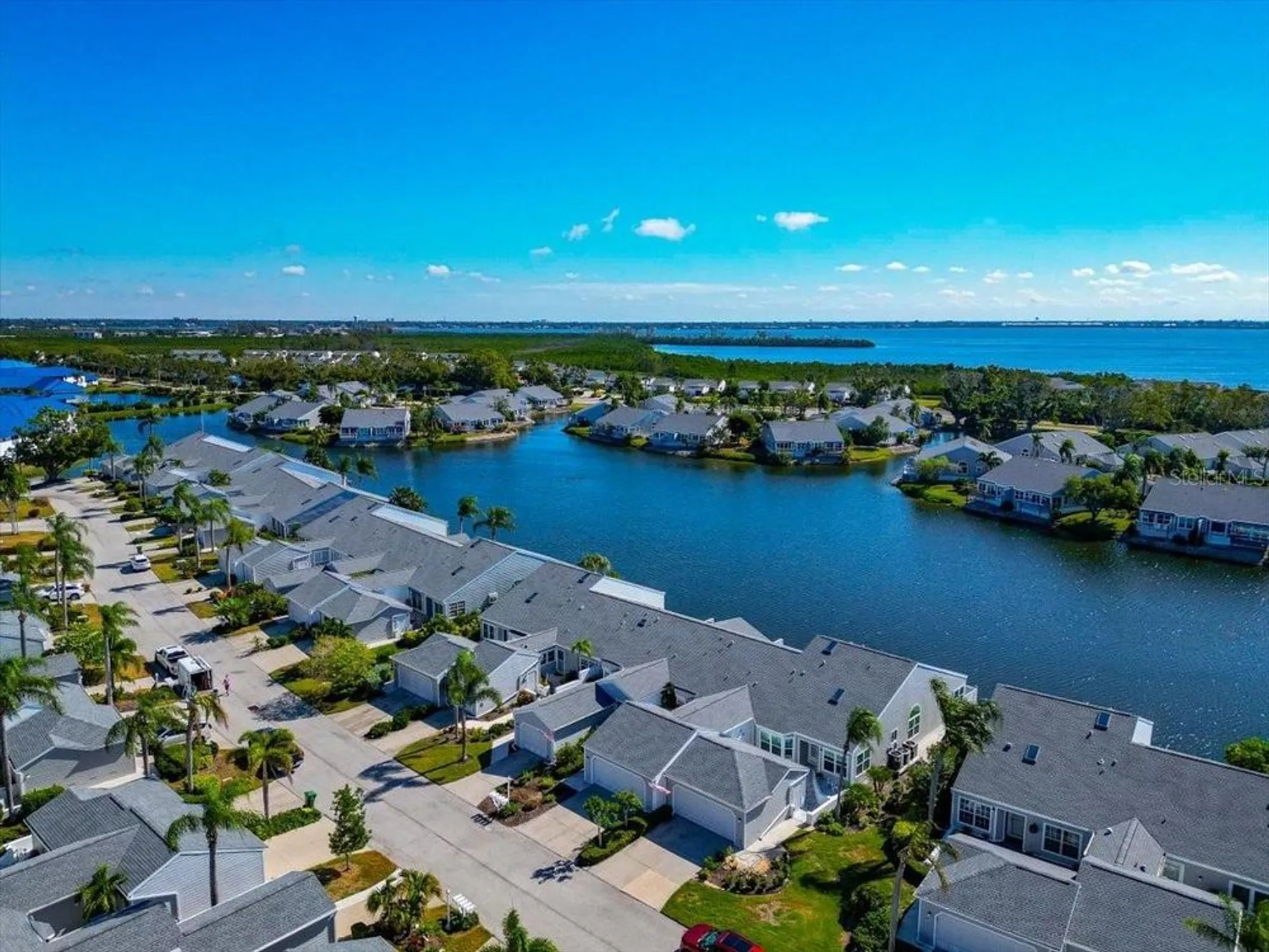 Property Slideshow image 40 of 62 | 1235 spoonbill landings cir, Bradenton, FL, 34209