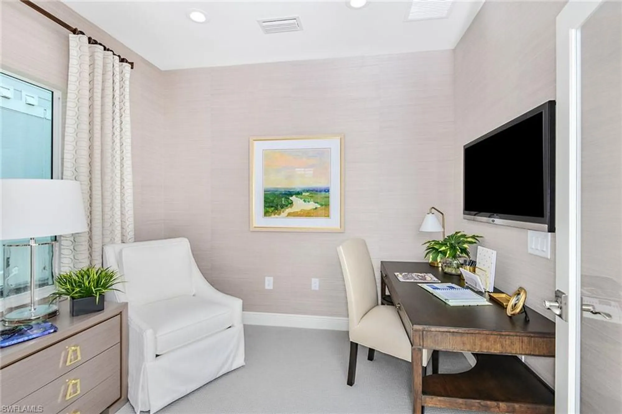 Property Slideshow image 19 of 20 | 2949 heritage pines dr, Fort Myers, FL, 33905