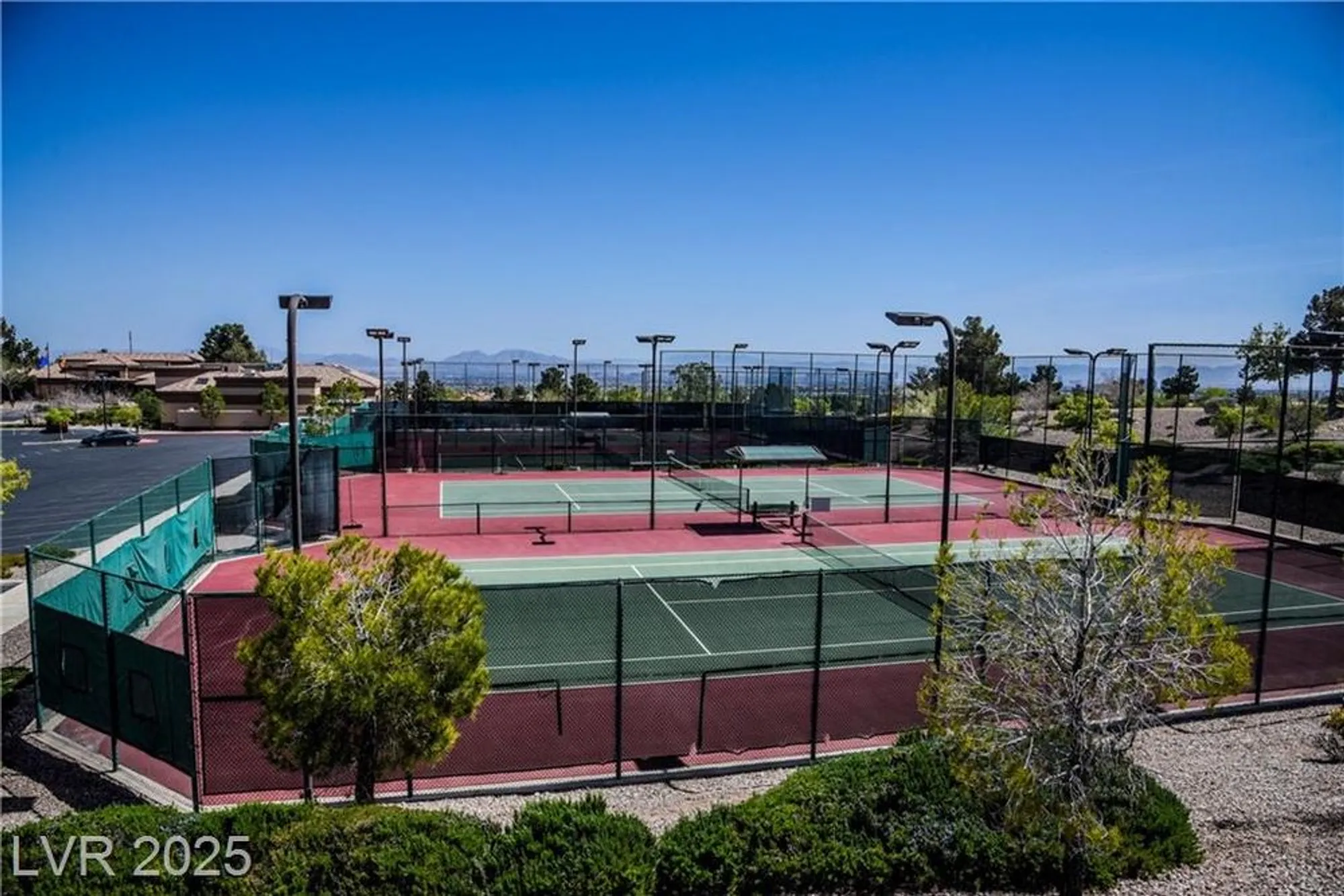 Property Slideshow image 51 of 72 | 2548 tumble brook dr, Las Vegas, NV, 89134