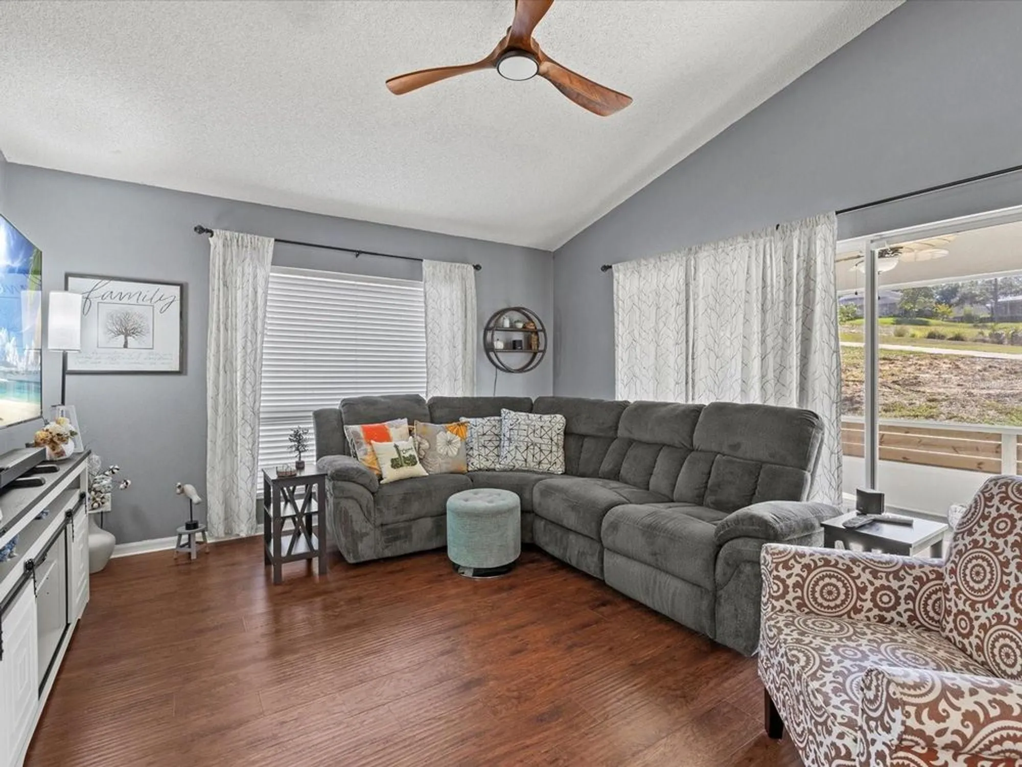 Property Slideshow image 3 of 42 | 4130 capland ave, Clermont, FL, 34711