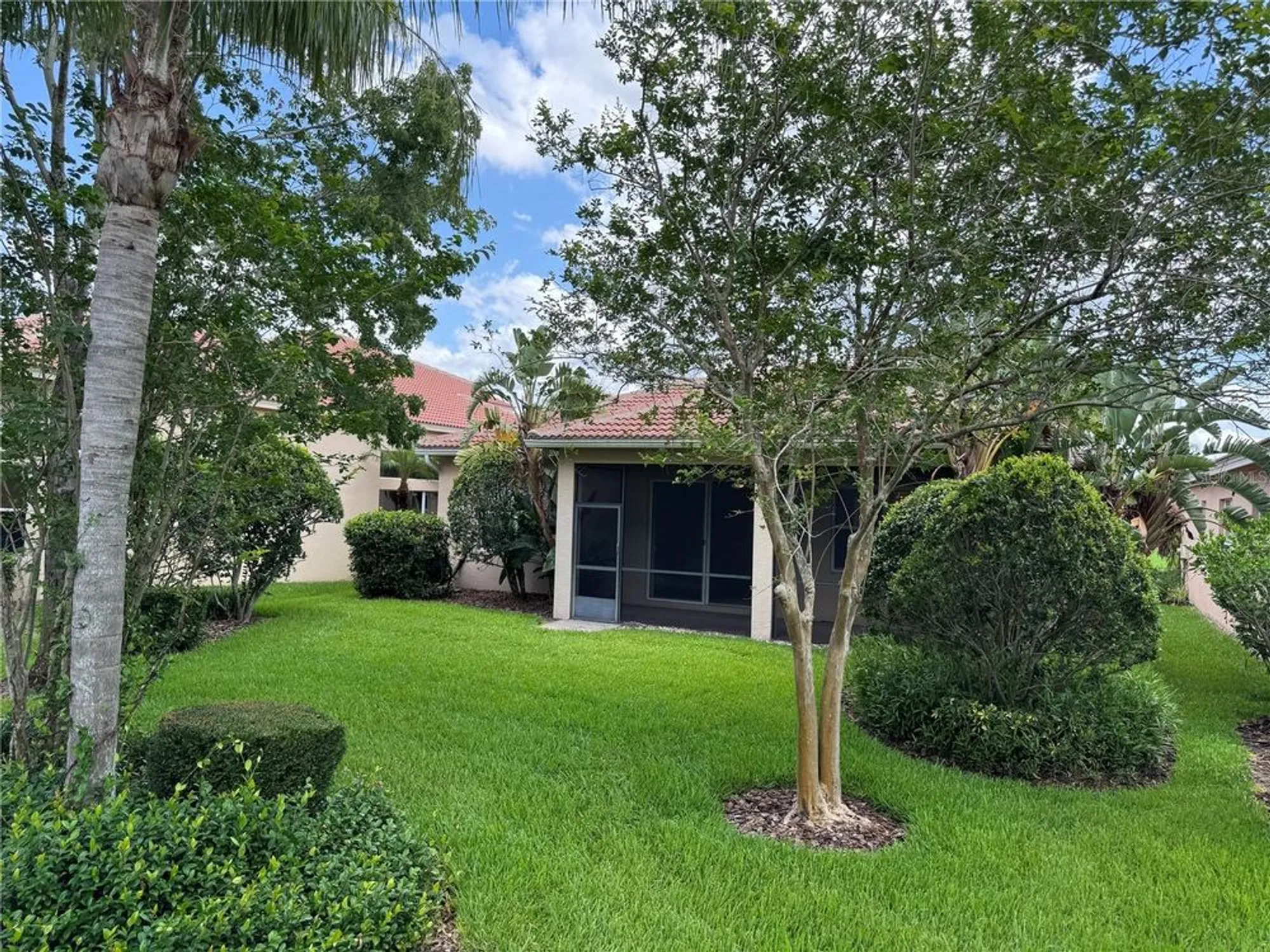 Property Slideshow image 19 of 40 | 4938 sandy brook cir, Wimauma, FL, 33598