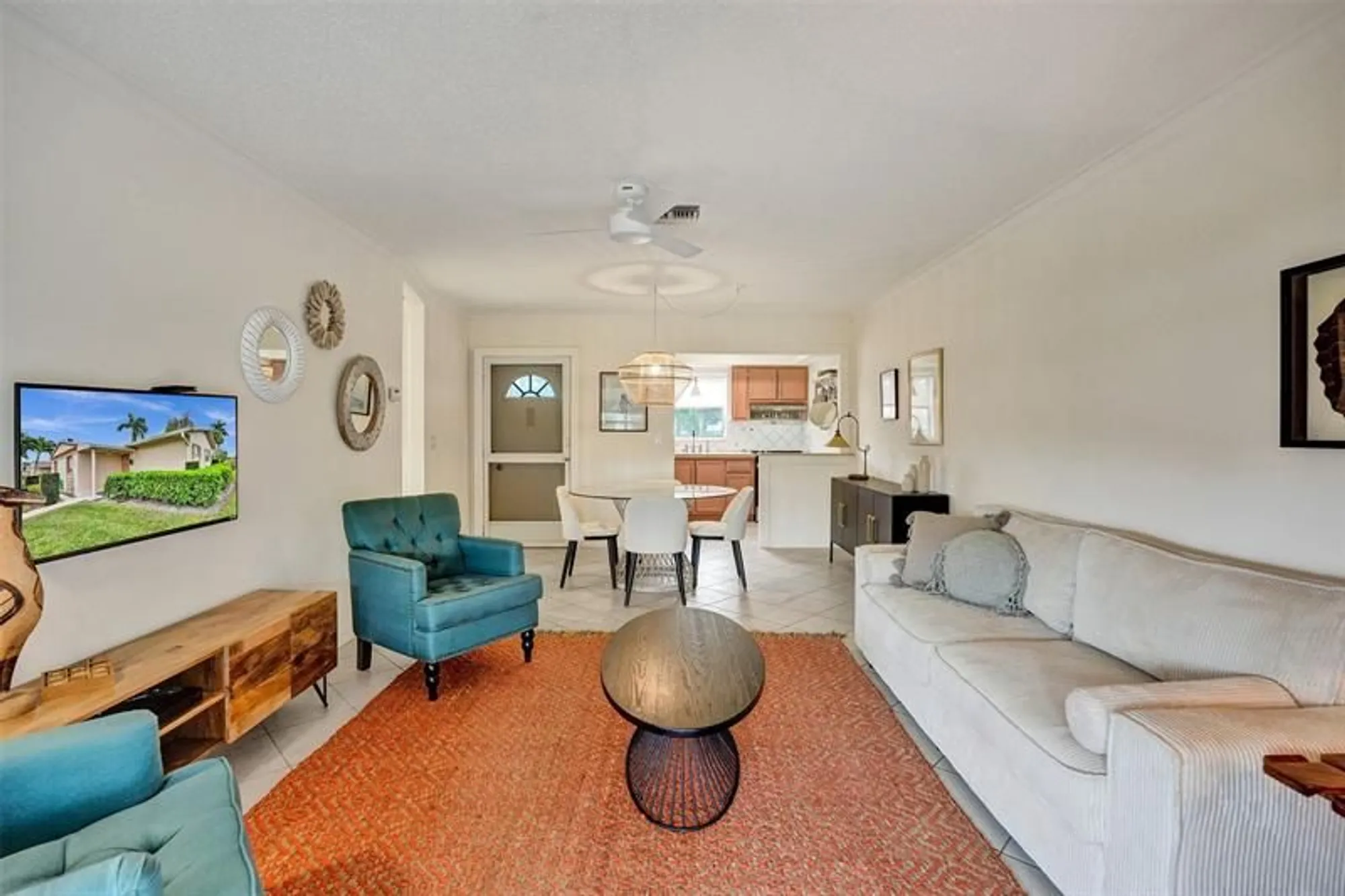 Property Slideshow image 18 of 58 | 2592 dudley dr a, West Palm Beach, FL, 33415