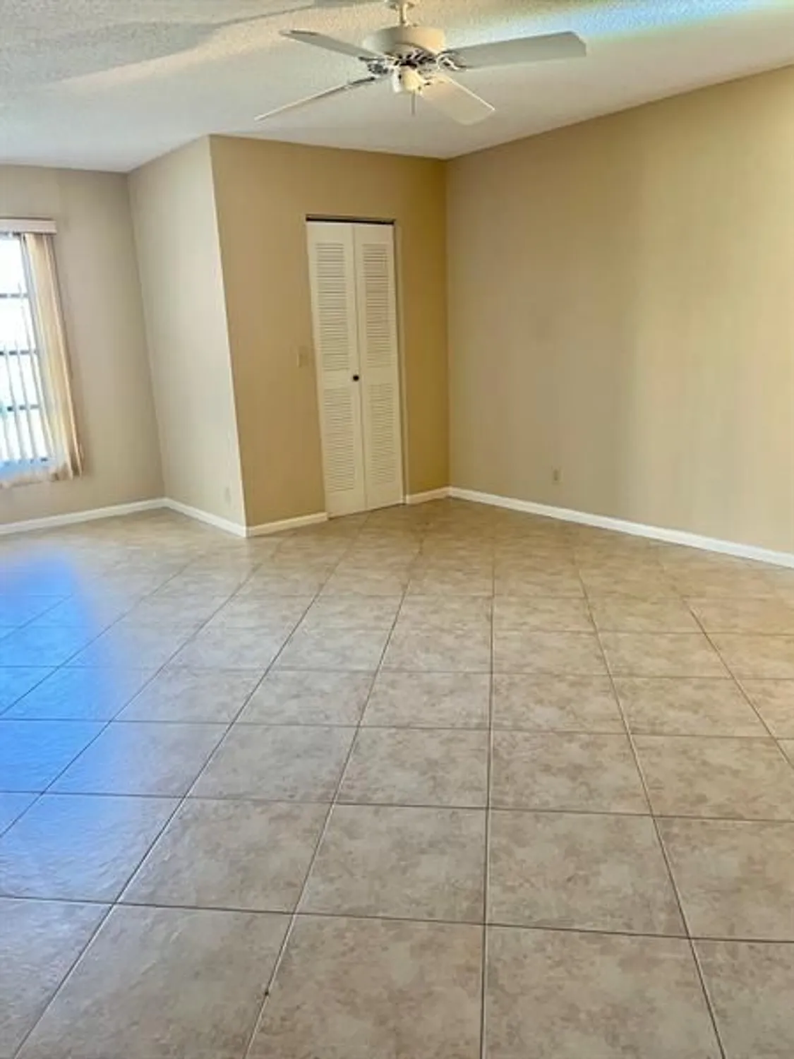 Property Slideshow image 25 of 71 | 7351 kinghurst dr 302, Delray Beach, FL, 33446