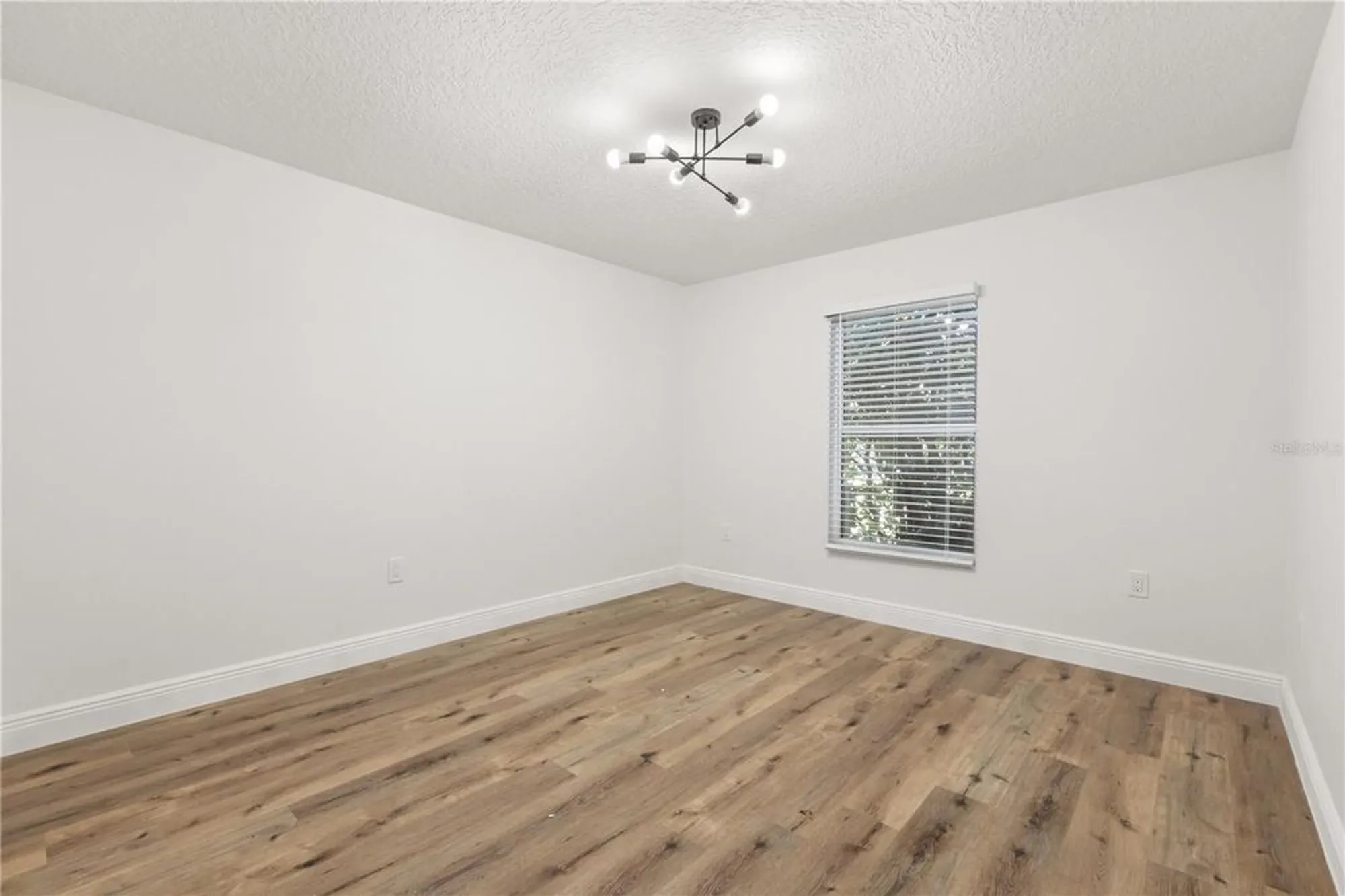 Property Slideshow image 29 of 42 | 39634 harbor hills blvd, Lady Lake, FL, 32159