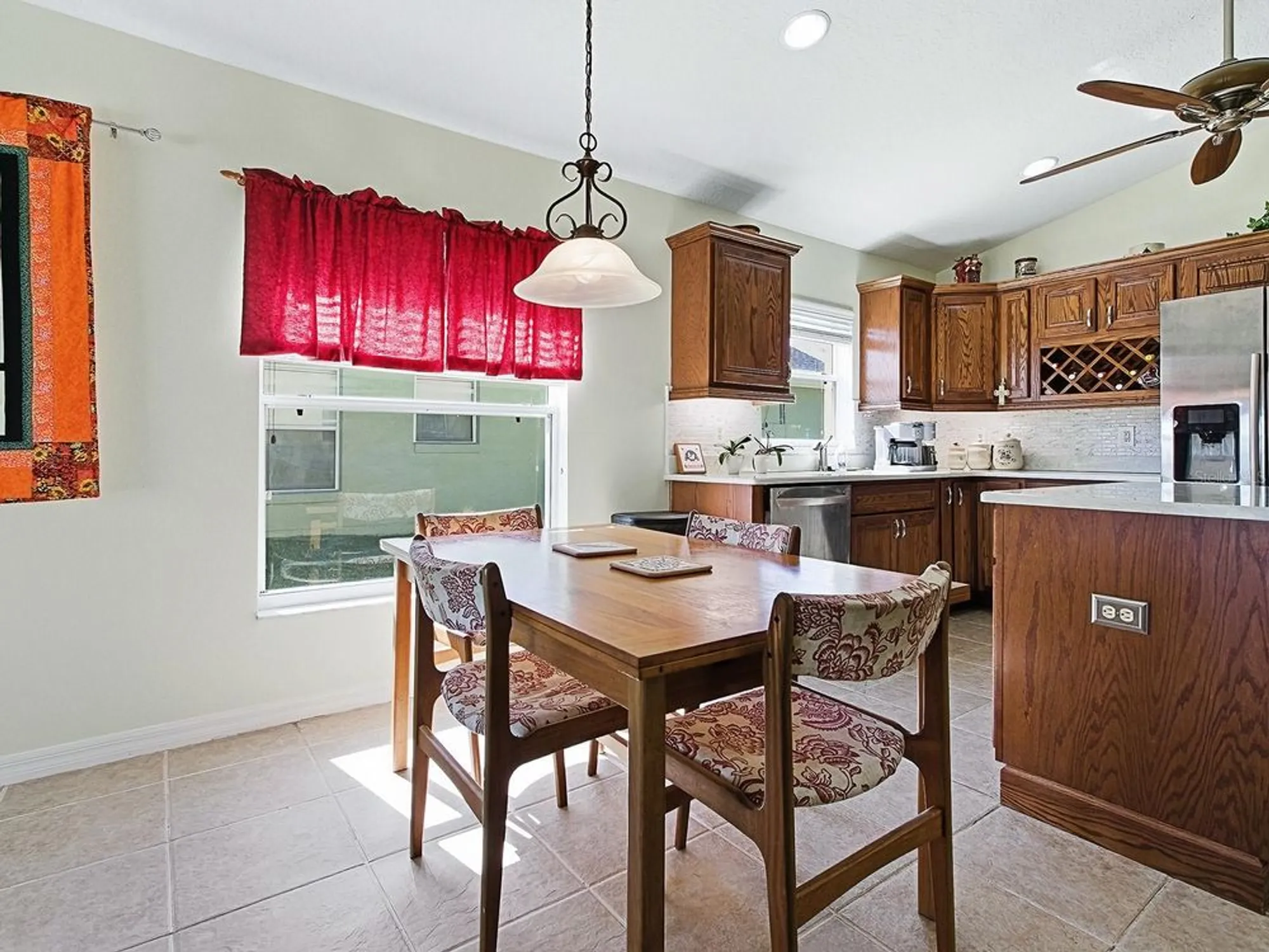 Property Slideshow image 15 of 73 | 4849 sable ridge ct, Leesburg, FL, 34748