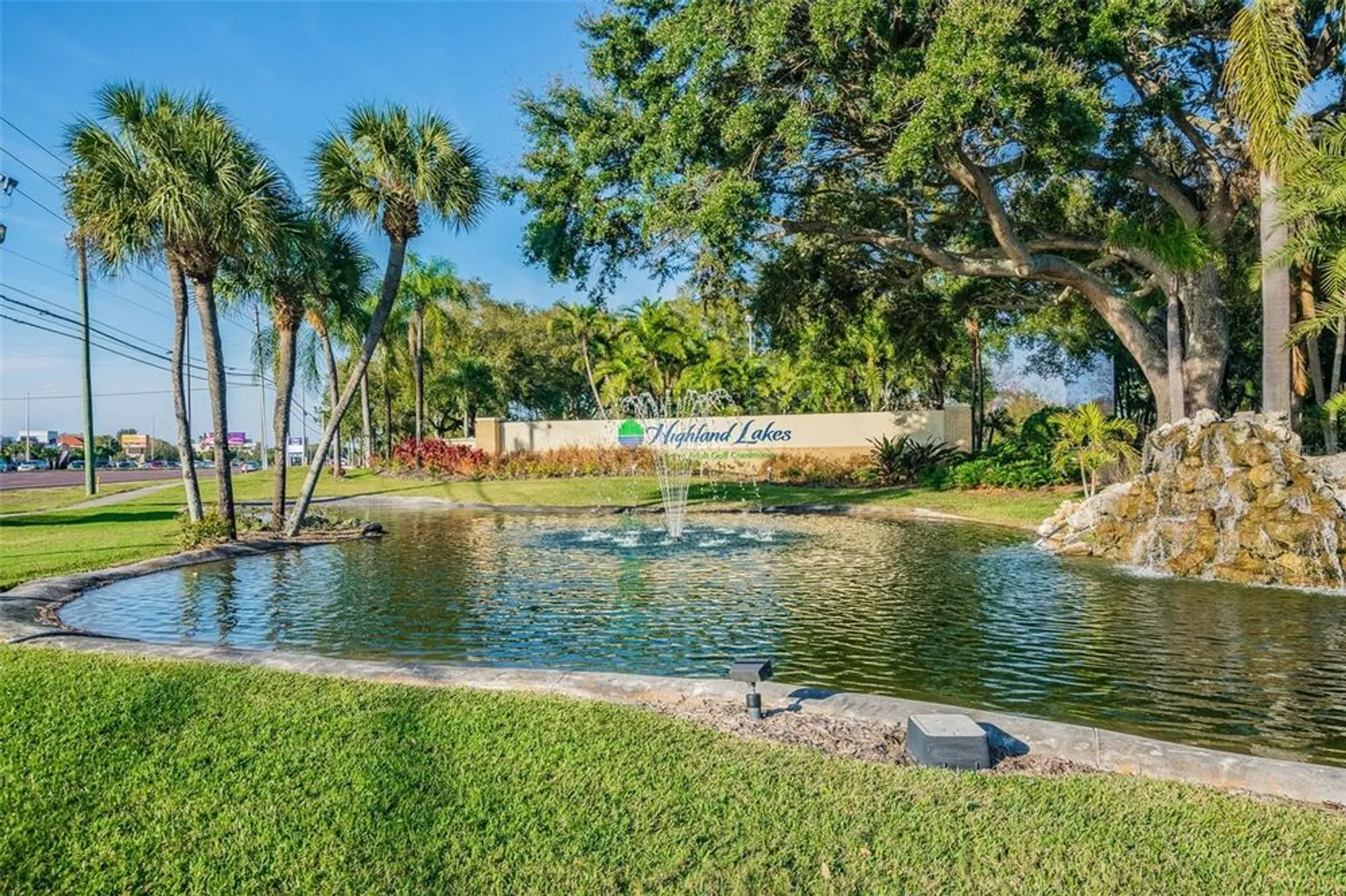 Property Slideshow image 42 of 70 | 3116 brunswick cir, Palm Harbor, FL, 34684