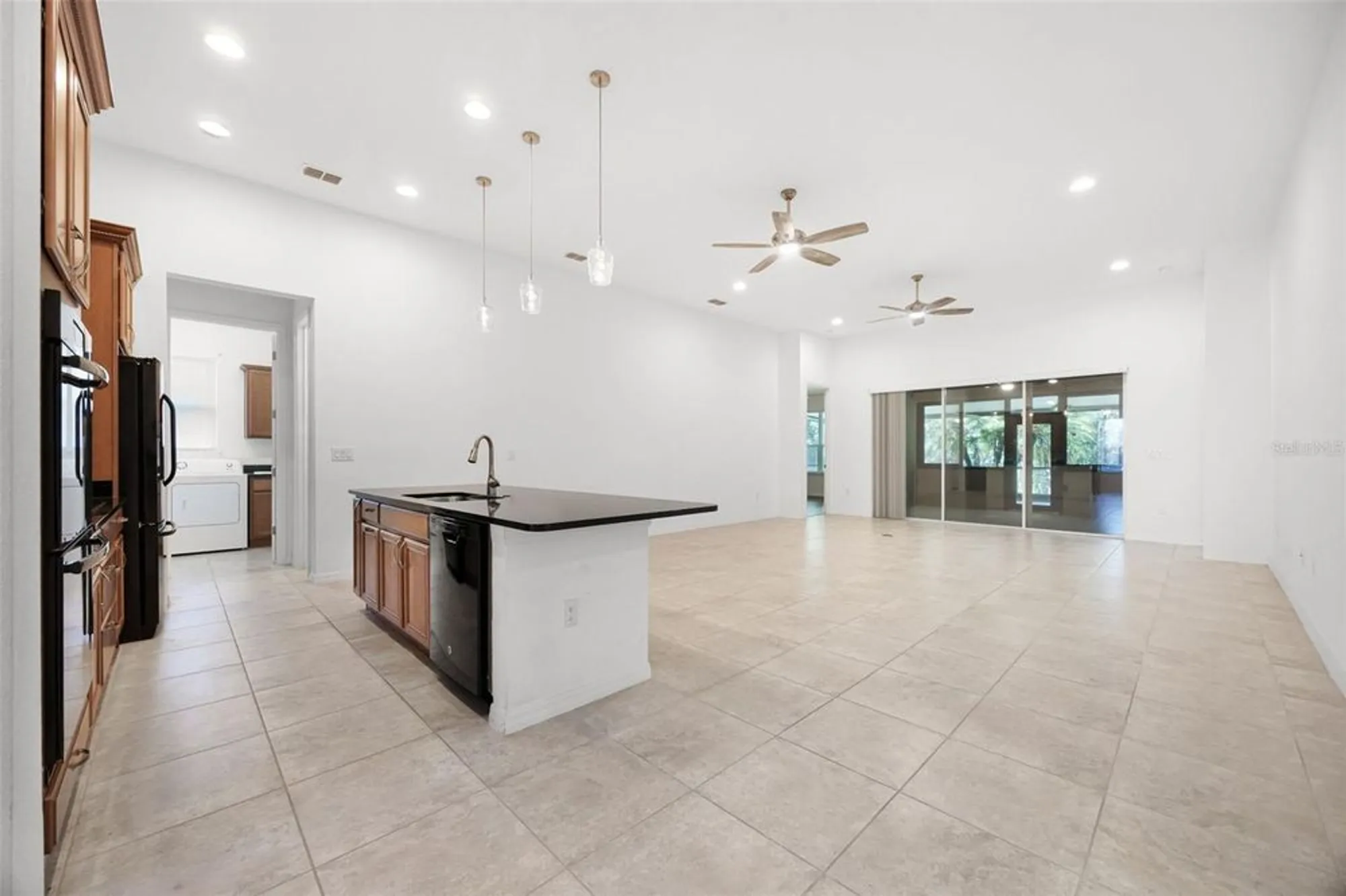 Property Slideshow image 21 of 94 | 780 mystic hill ct, Poinciana, FL, 34759