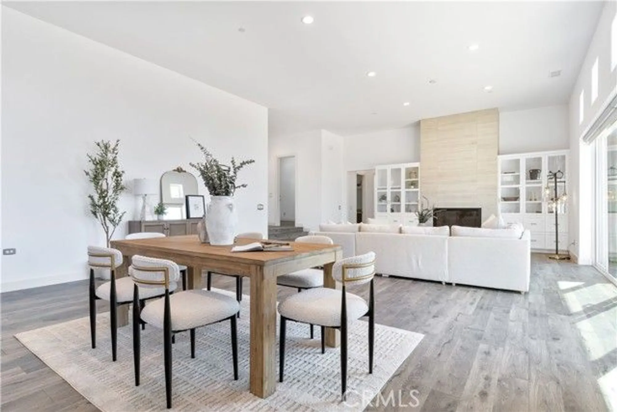 Property Slideshow image 17 of 50 | 699 waterford ct, Paso Robles, CA, 93446