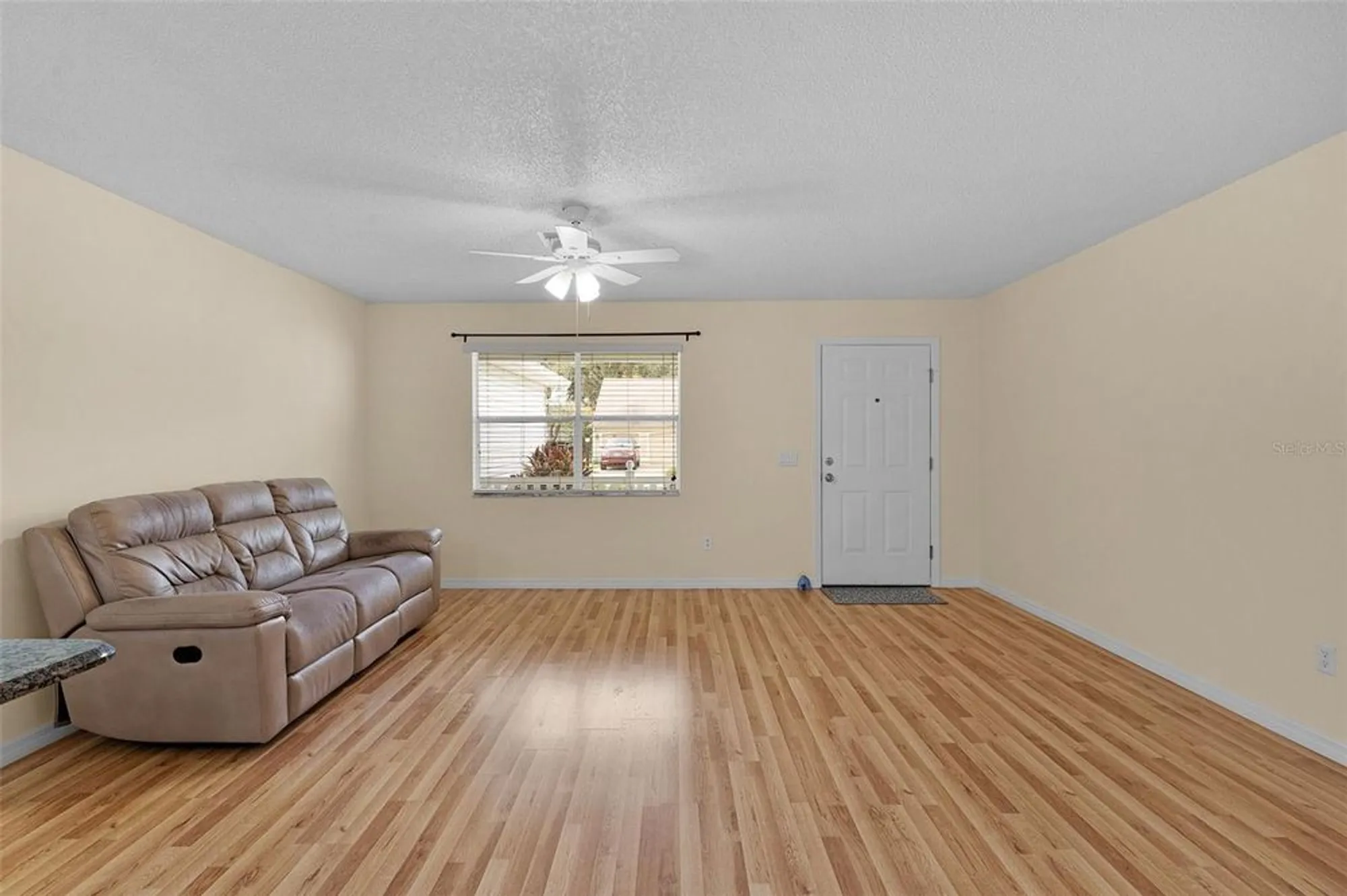 Property Slideshow image 14 of 55 | 1003 del mar dr, Lady Lake, FL, 32159