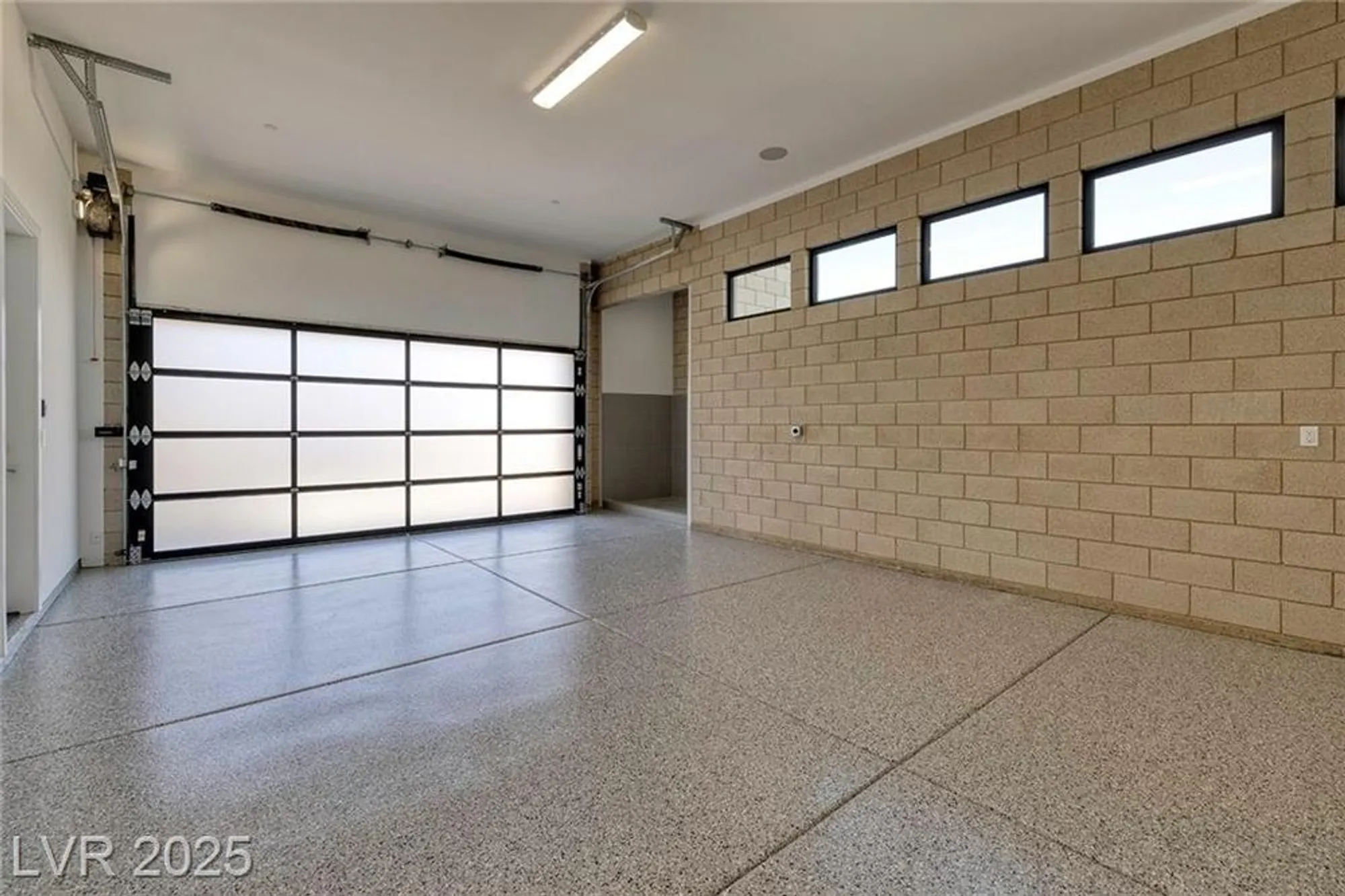 Property Slideshow image 58 of 65 | 37 reflection shores ln, Henderson, NV, 89011