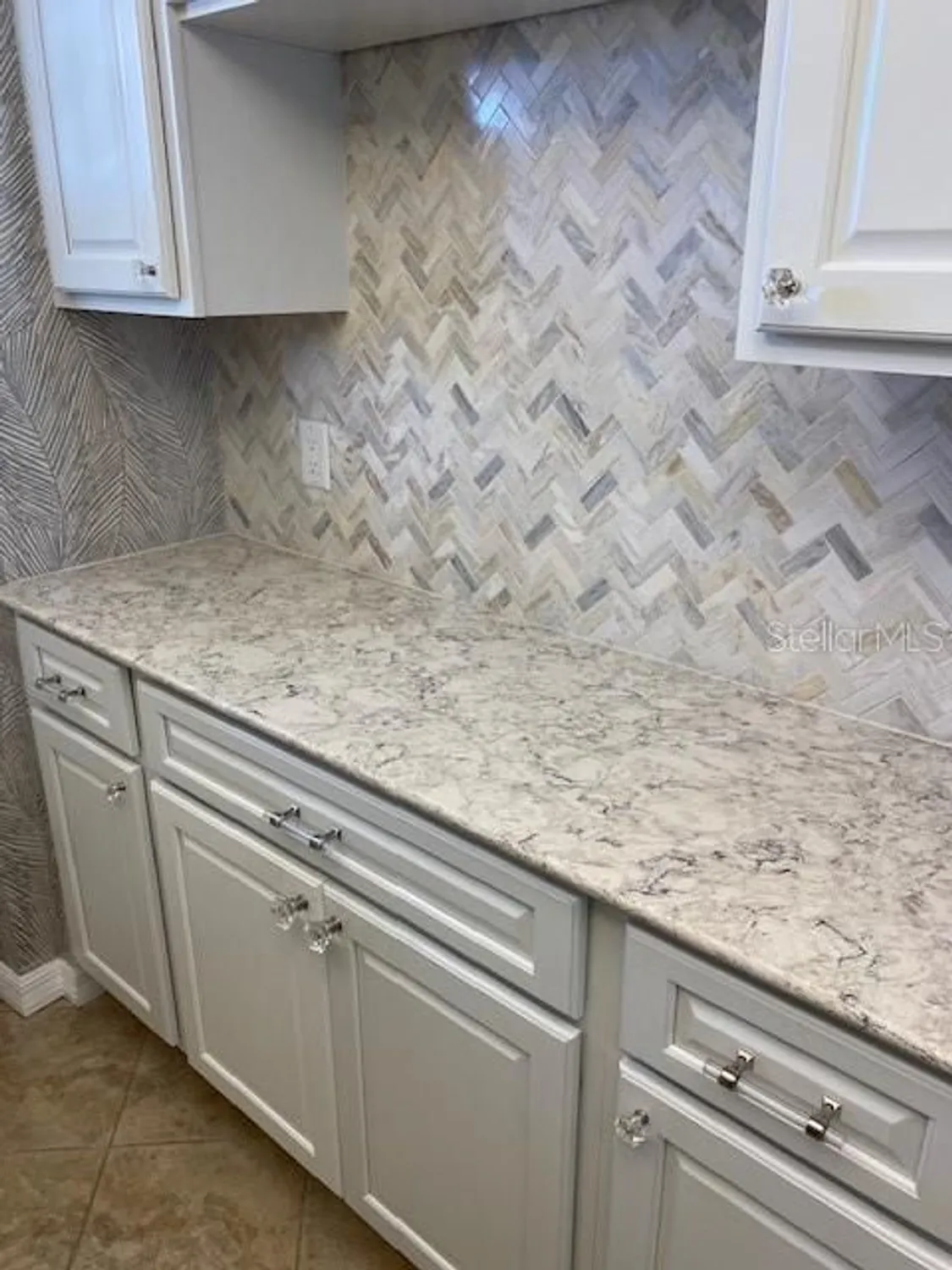 Property Slideshow image 14 of 33 | 1 boca ciega point blvd apt 213, St Petersburg, FL, 33708