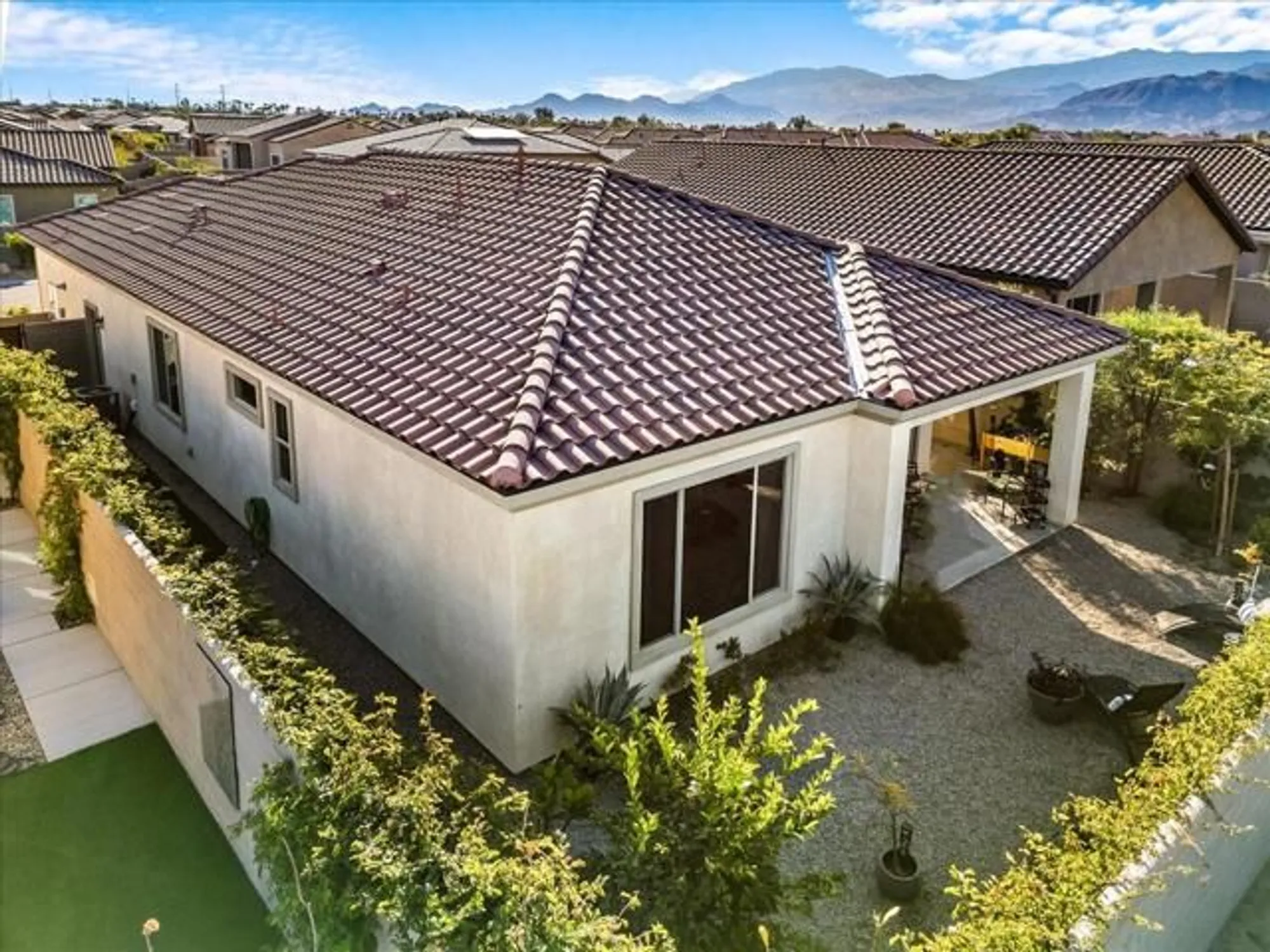 Property Slideshow image 37 of 51 | 132 claret, Rancho Mirage, CA, 92270