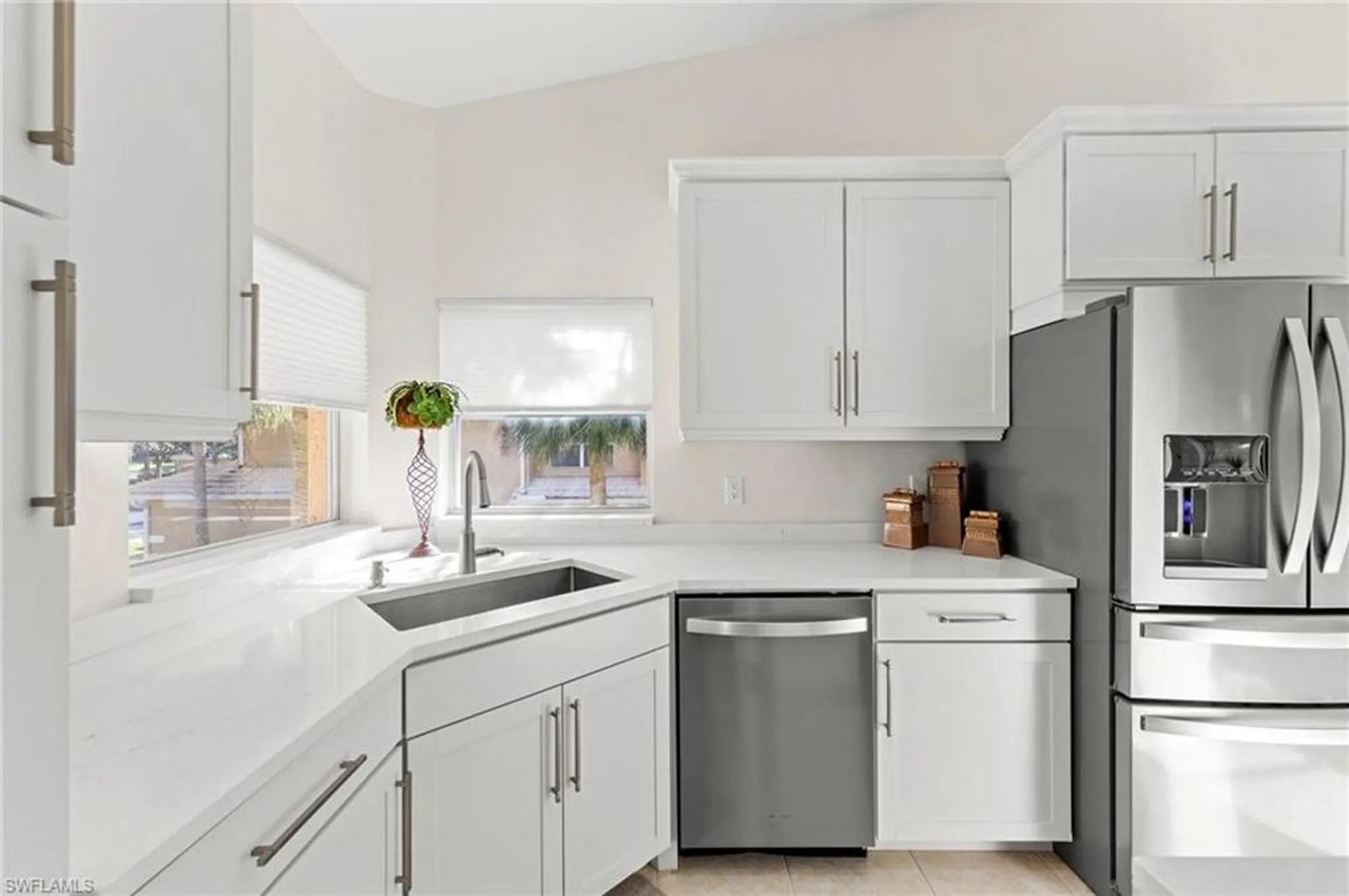 Property Slideshow image 10 of 46 | 24748 lakemont cove ln 201, Bonita Springs, FL, 34134