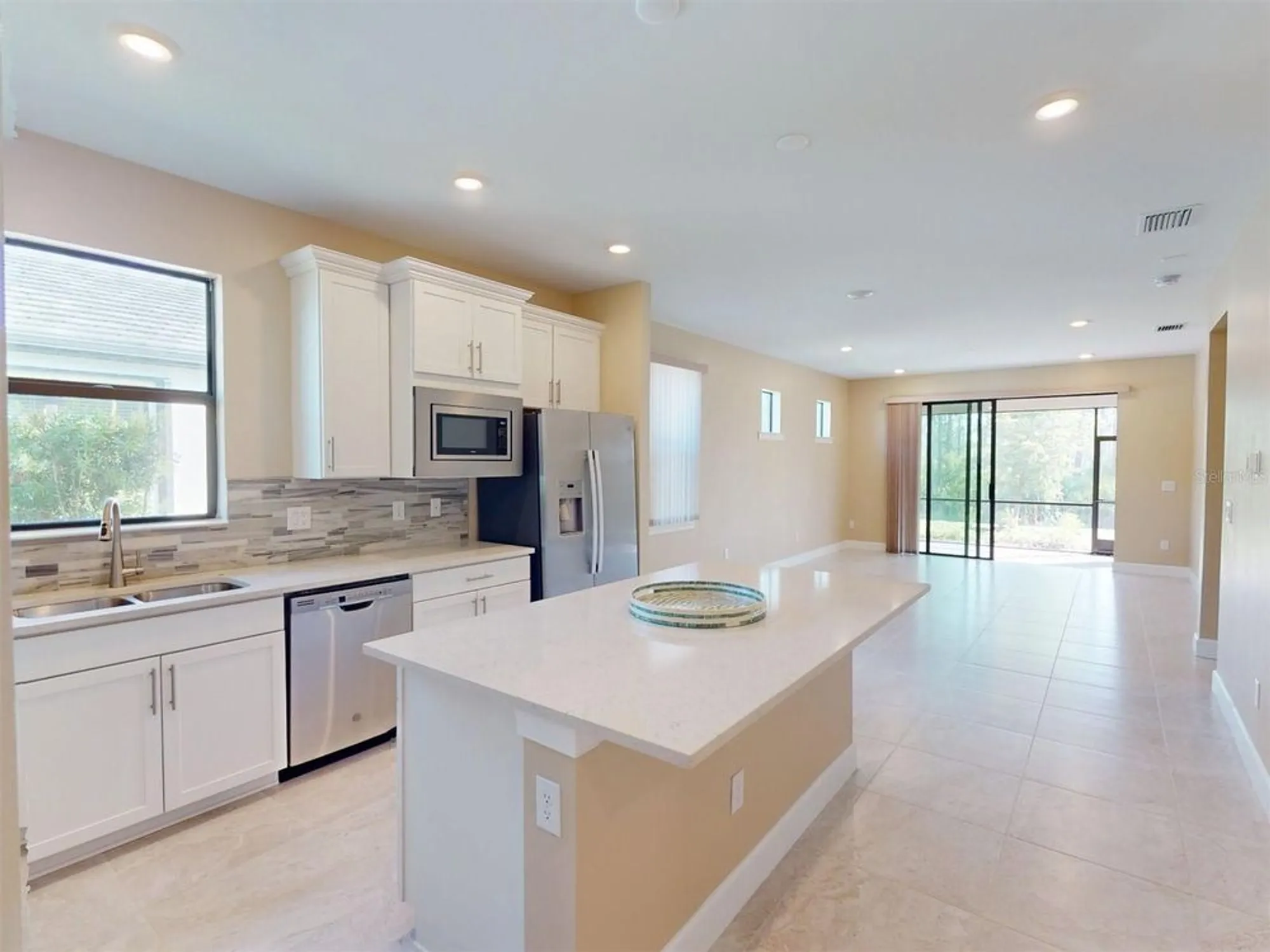 Property Slideshow image 24 of 88 | 1352 raspberry dr, North Port, FL, 34289