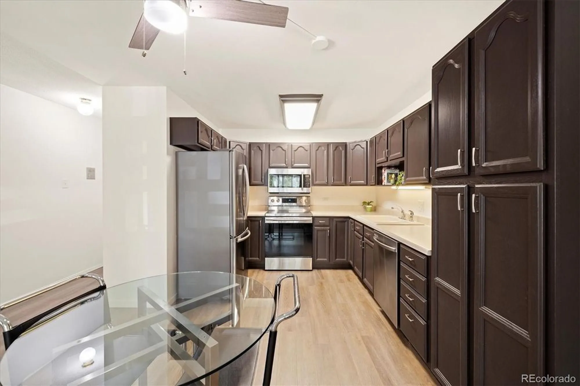 Property Slideshow image 8 of 41 | 580 s clinton st apt 9b, Denver, CO, 80247