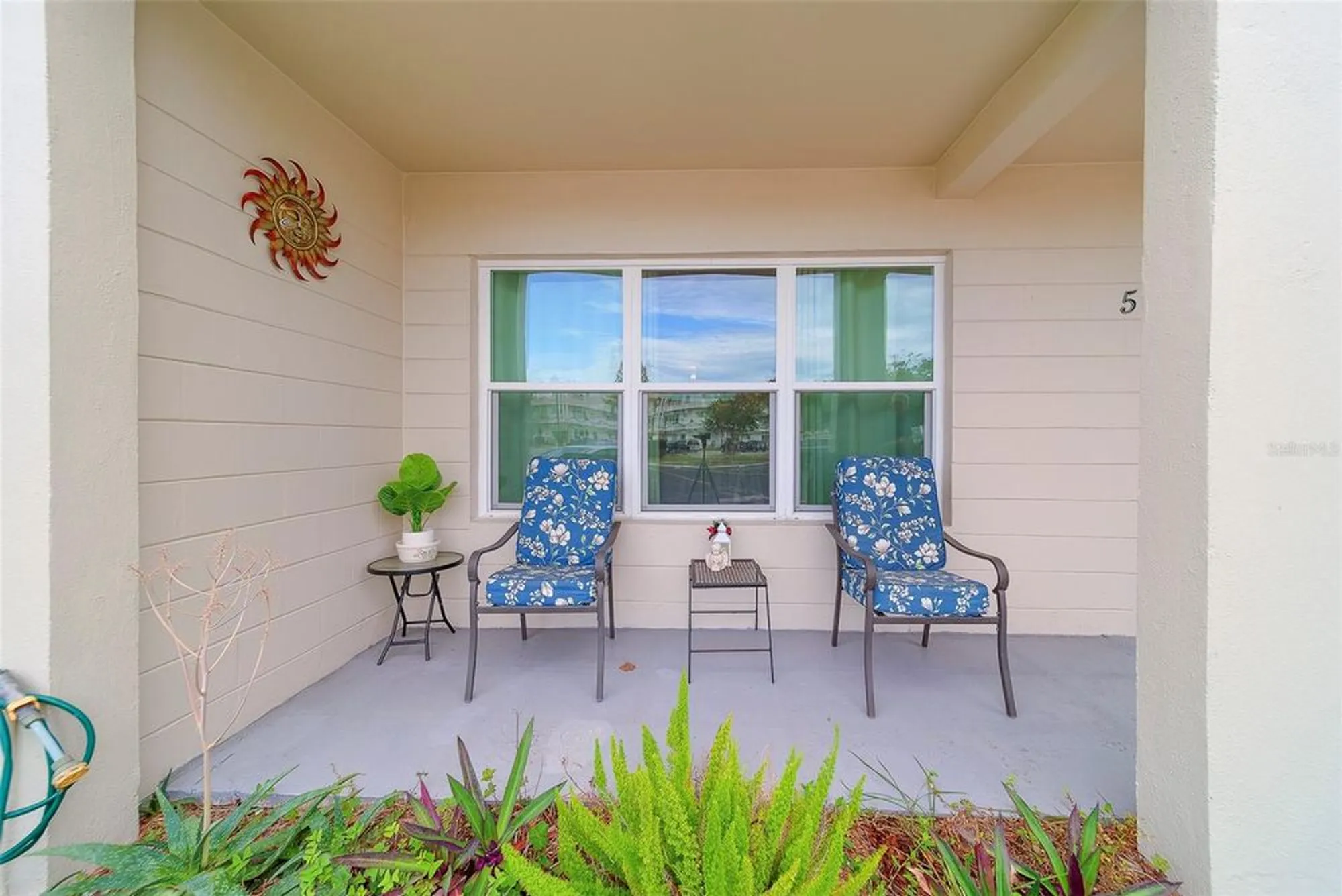 Property Slideshow image 6 of 55 | 2433 brazilia dr apt 5, Clearwater, FL, 33763