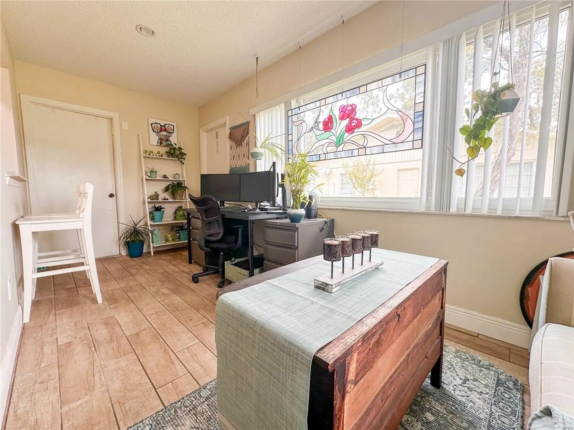 Property Slideshow image 12 of 27 | 216 gloucester blvd # 216, Sun City Center, FL, 33573