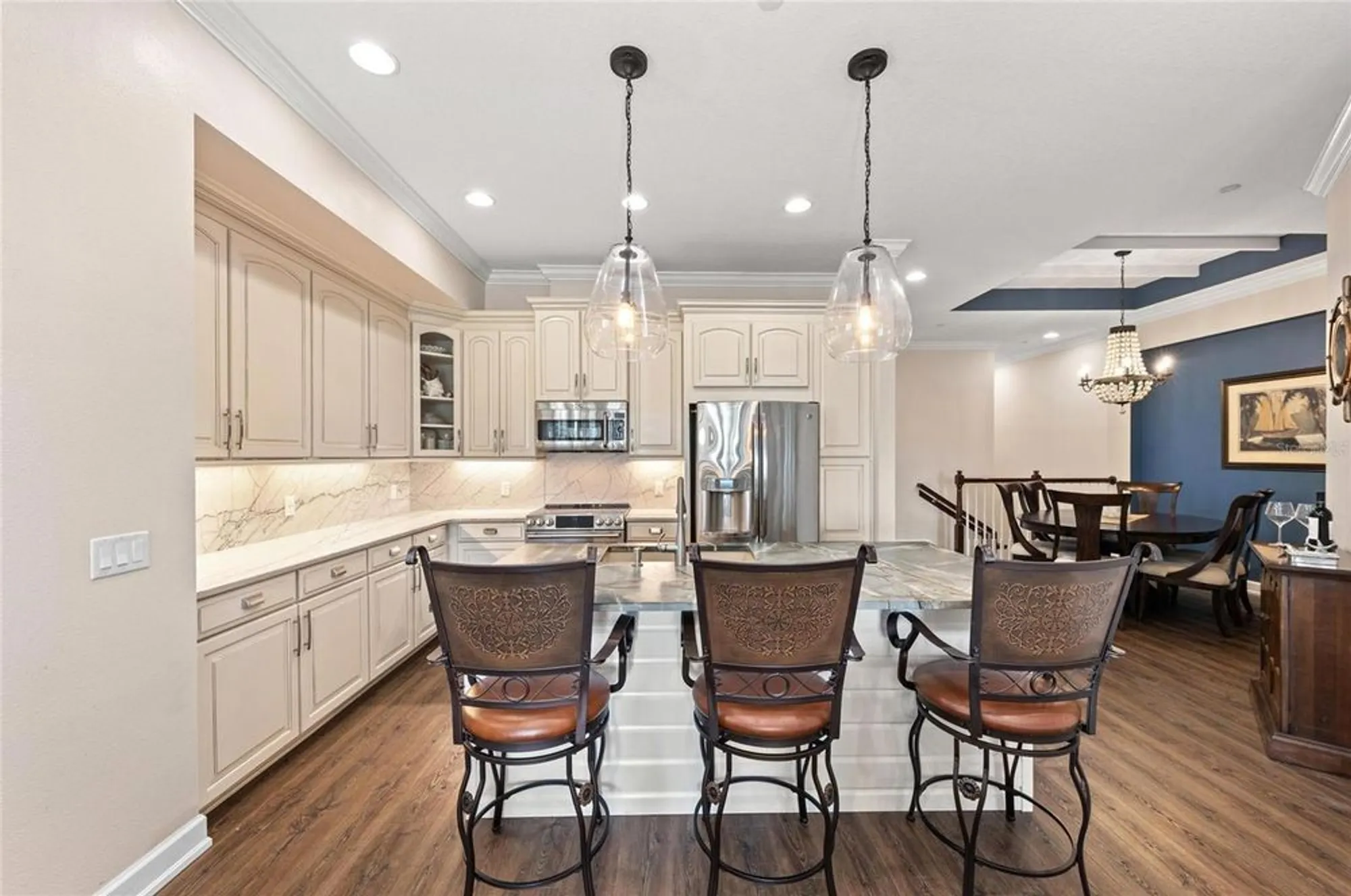 Property Slideshow image 19 of 99 | 241 sapphire lake dr 201, Bradenton, FL, 34209