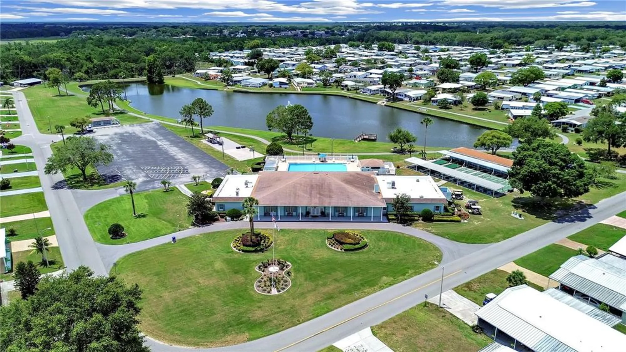 Property Slideshow image 32 of 40 | 5038 foxwood blvd, Lakeland, FL, 33810