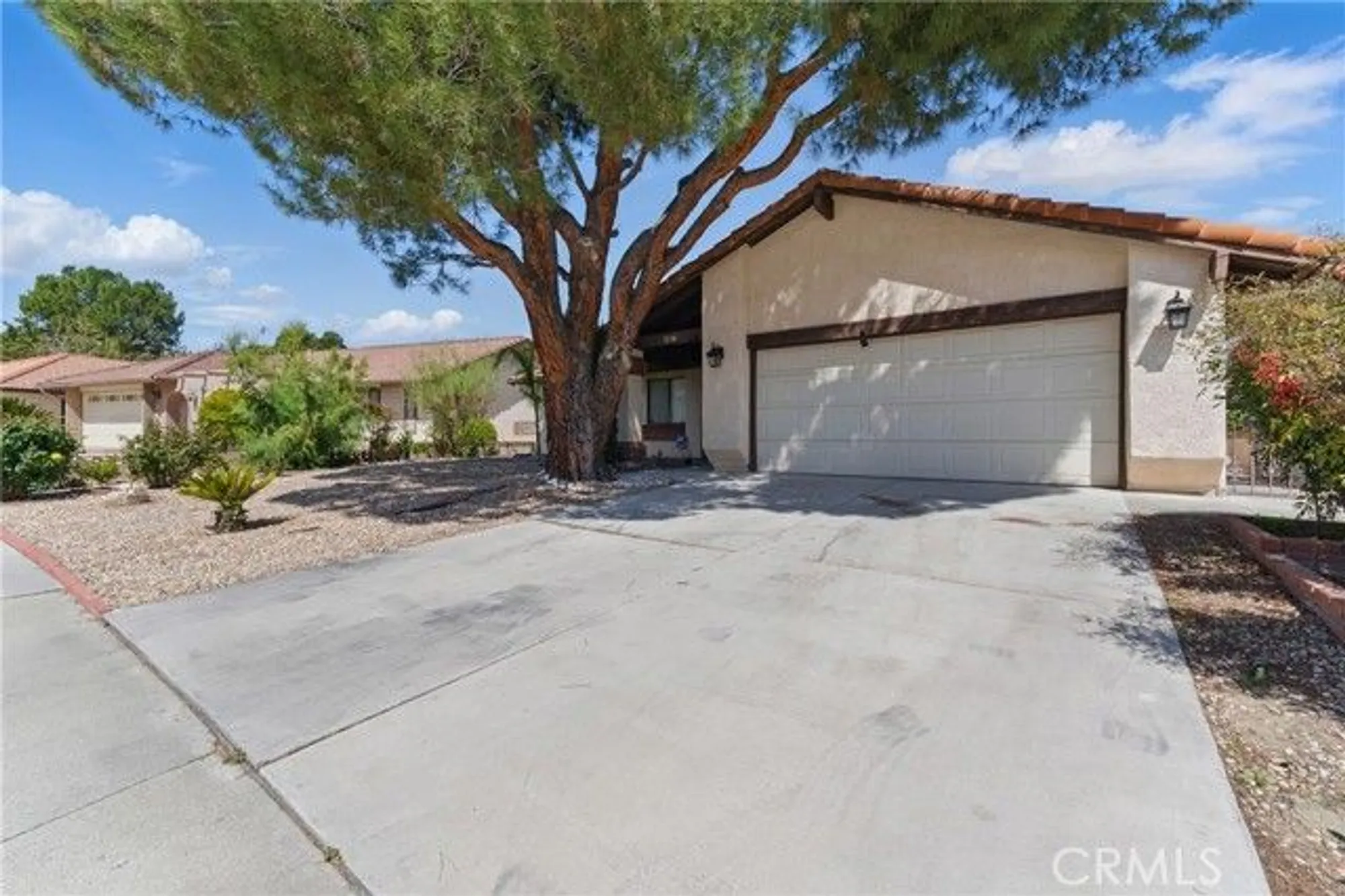 Property Slideshow image 7 of 36 | 2250 redwood dr, Hemet, CA, 92545