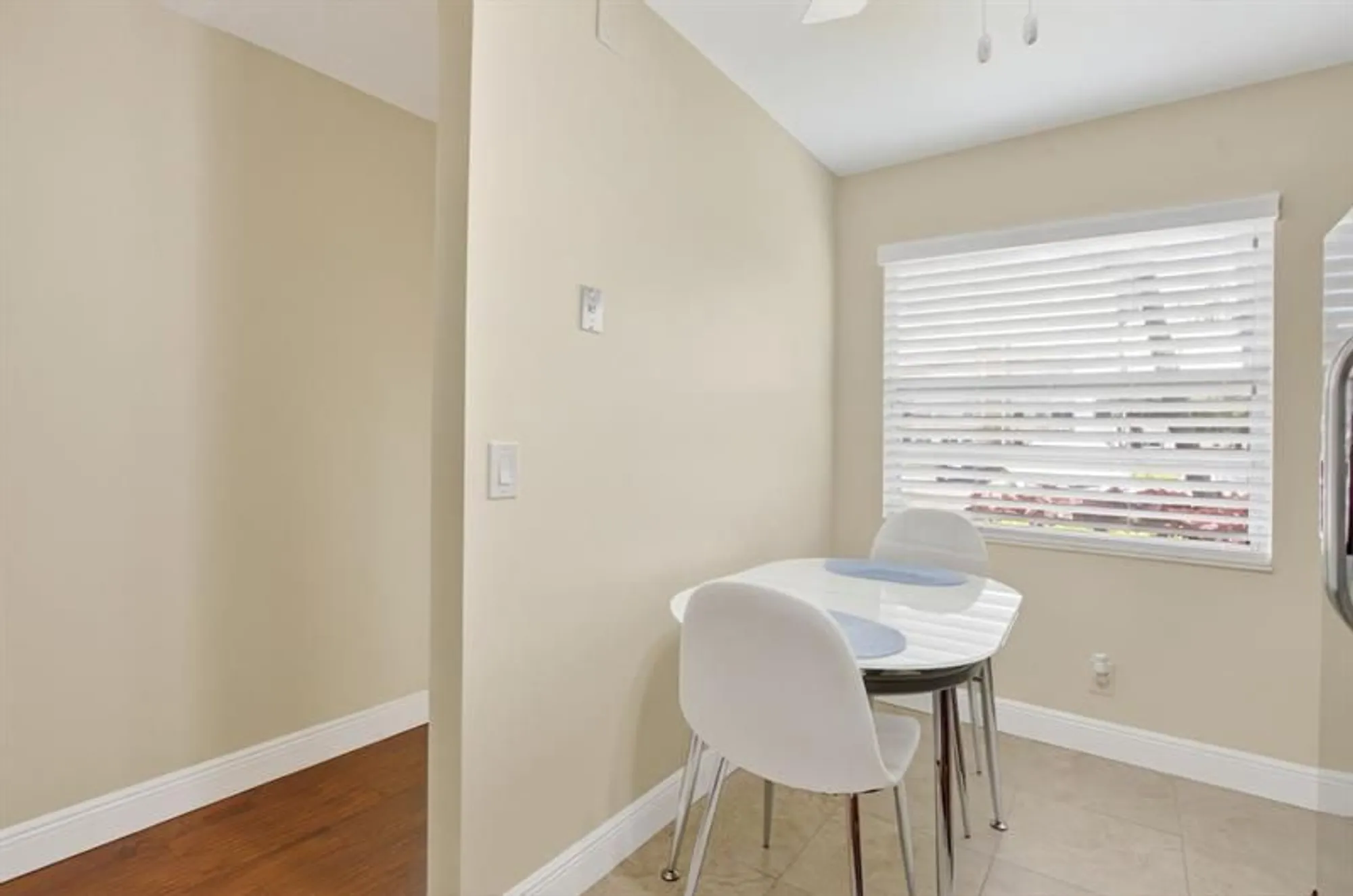 Property Slideshow image 4 of 28 | 1036 guildford b # 1036, Boca Raton, FL, 33434