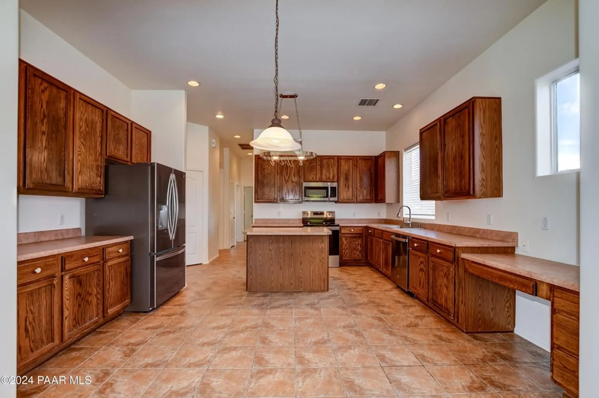 Property Slideshow image 12 of 58 | 7753 n siesta sunset ln, Prescott Valley, AZ, 86315
