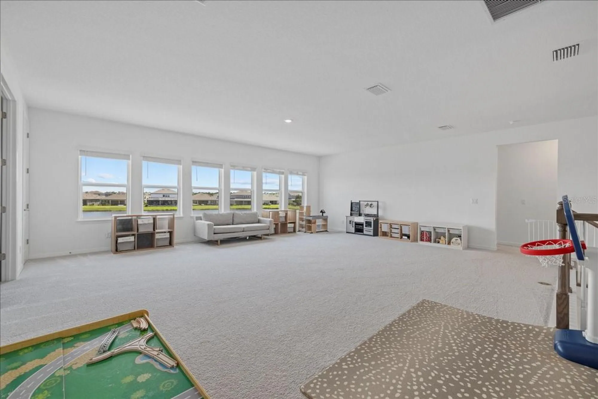 Property Slideshow image 29 of 52 | 4423 pond brook ct, Bradenton, FL, 34211