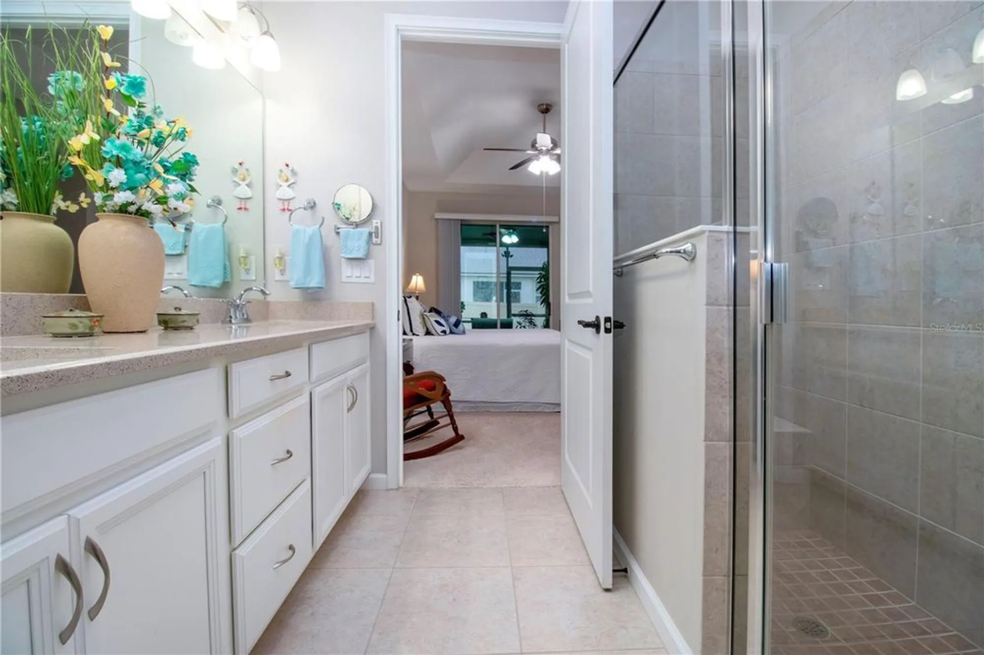 Property Slideshow image 17 of 41 | 11728 meadowgate pl, Bradenton, FL, 34211