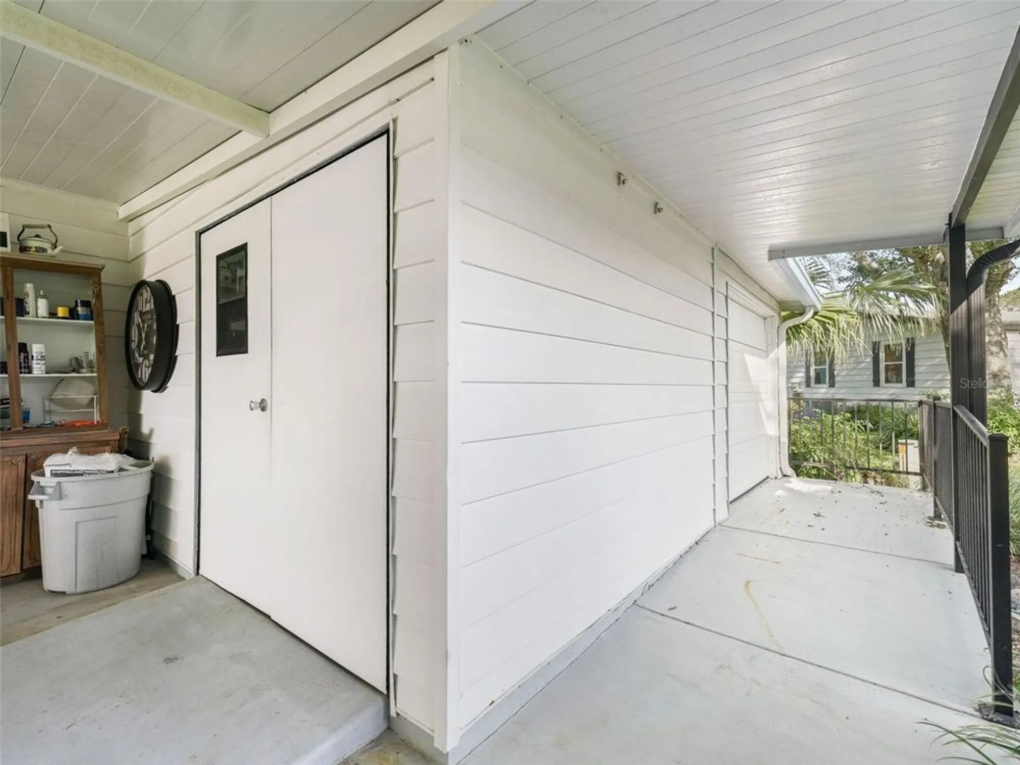 Property Slideshow image 24 of 37 | 1708 lauren ln, Lady Lake, FL, 32159
