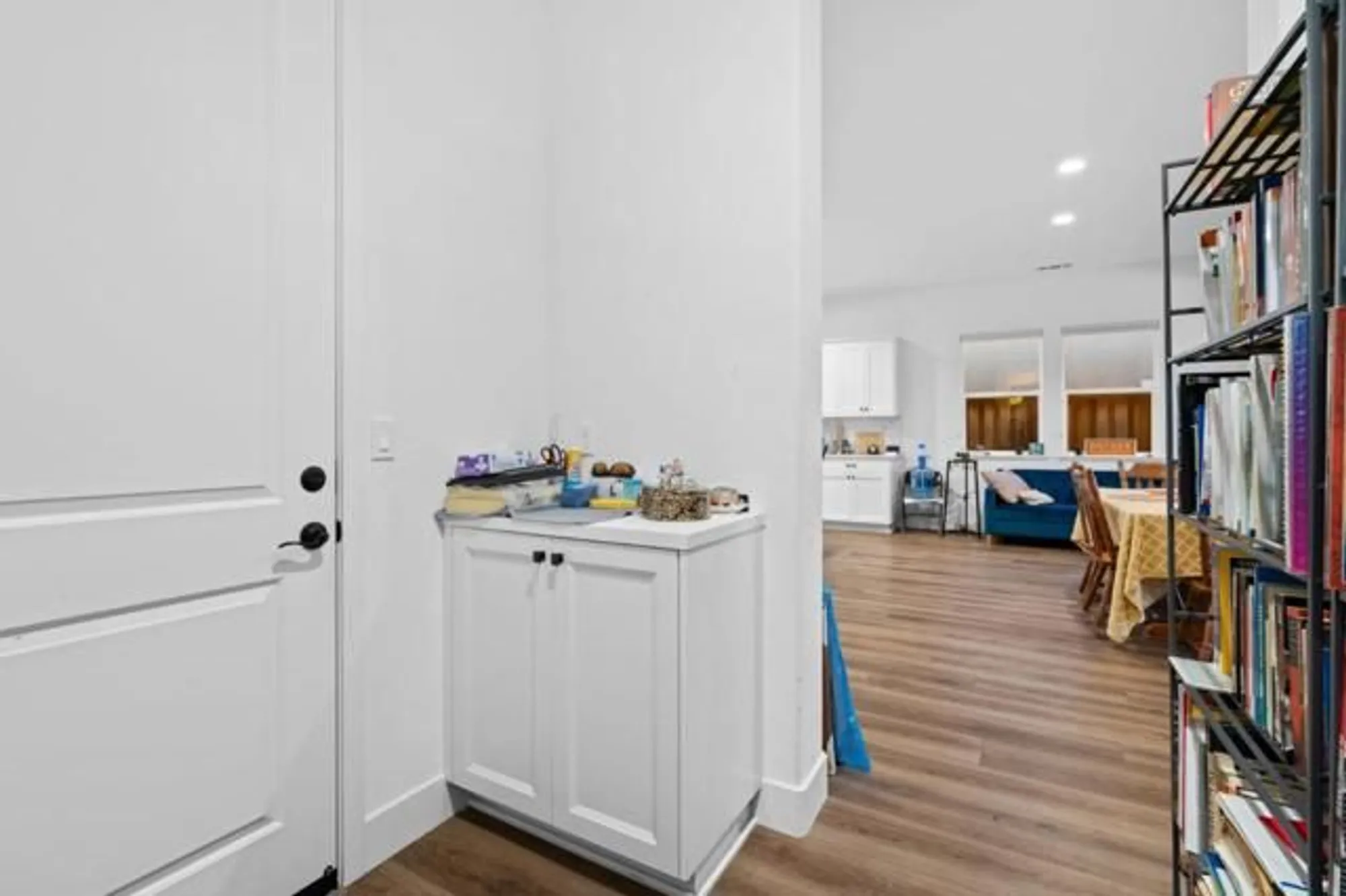 Property Slideshow image 17 of 31 | 1120 richard rd, Hollister, CA, 95023