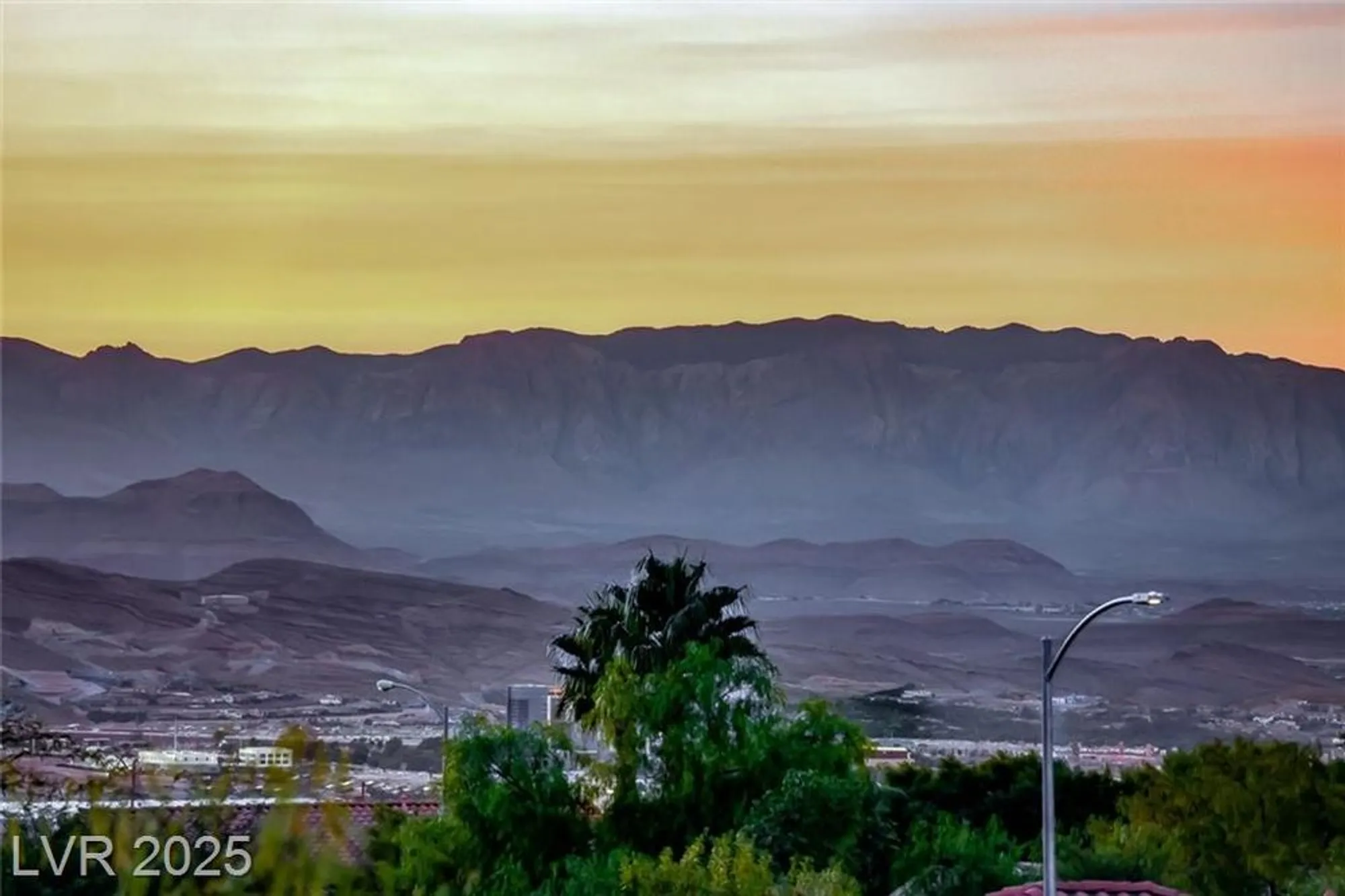 Property Slideshow image 47 of 66 | 2470 bedford park dr, Henderson, NV, 89052