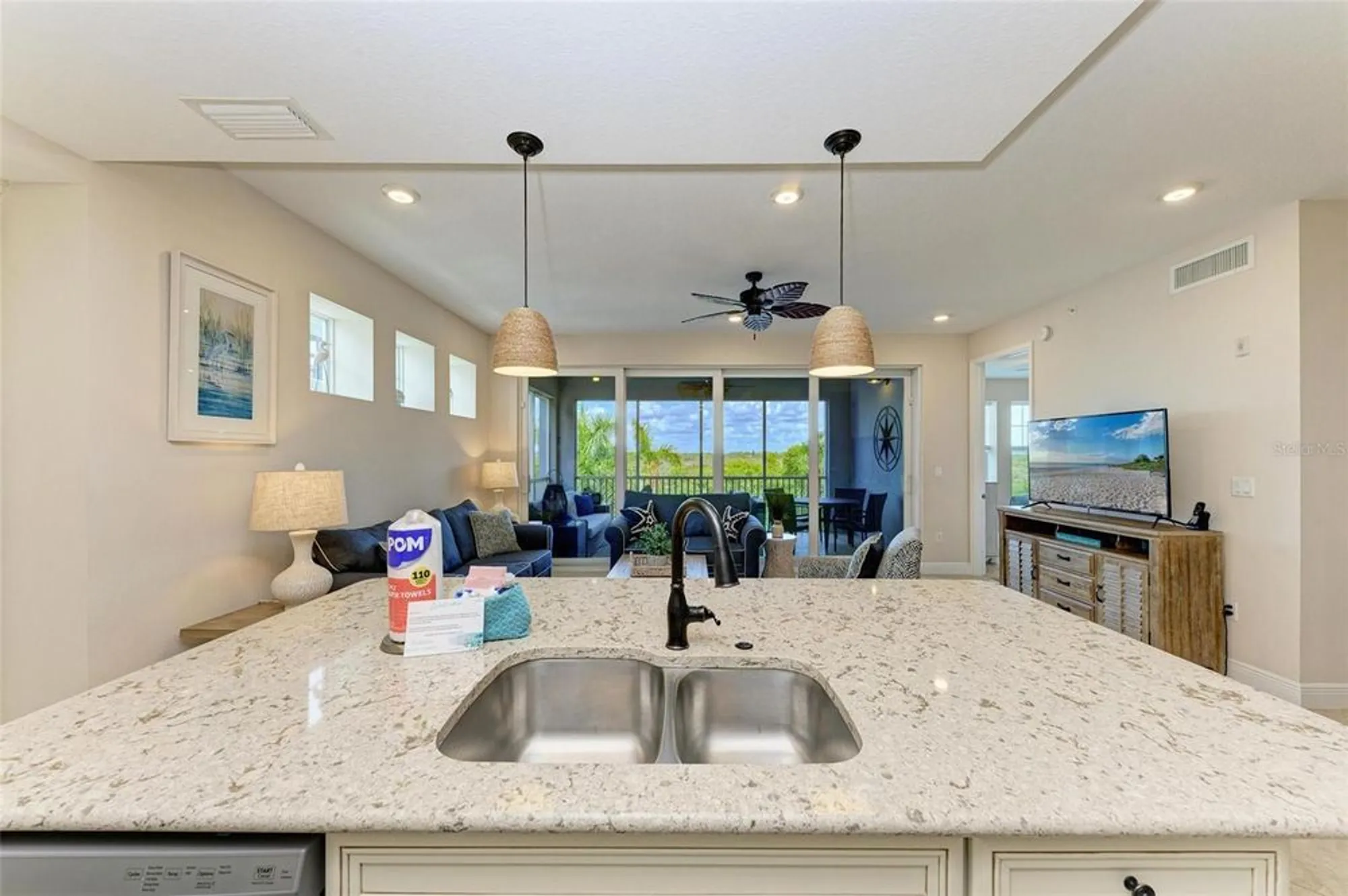 Property Slideshow image 11 of 89 | 391 aruba cir unit 302, Bradenton, FL, 34209