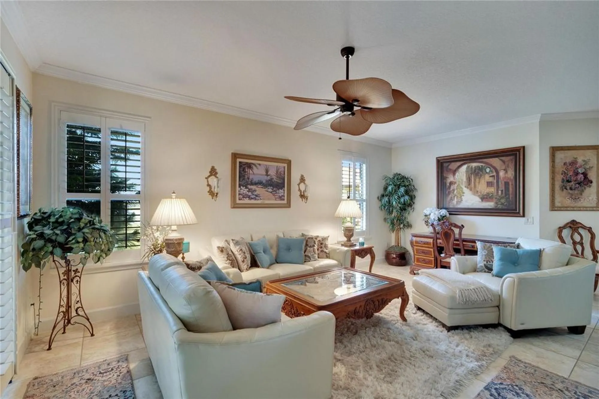 Property Slideshow image 19 of 67 | 204 mystic falls dr, Apollo Beach, FL, 33572